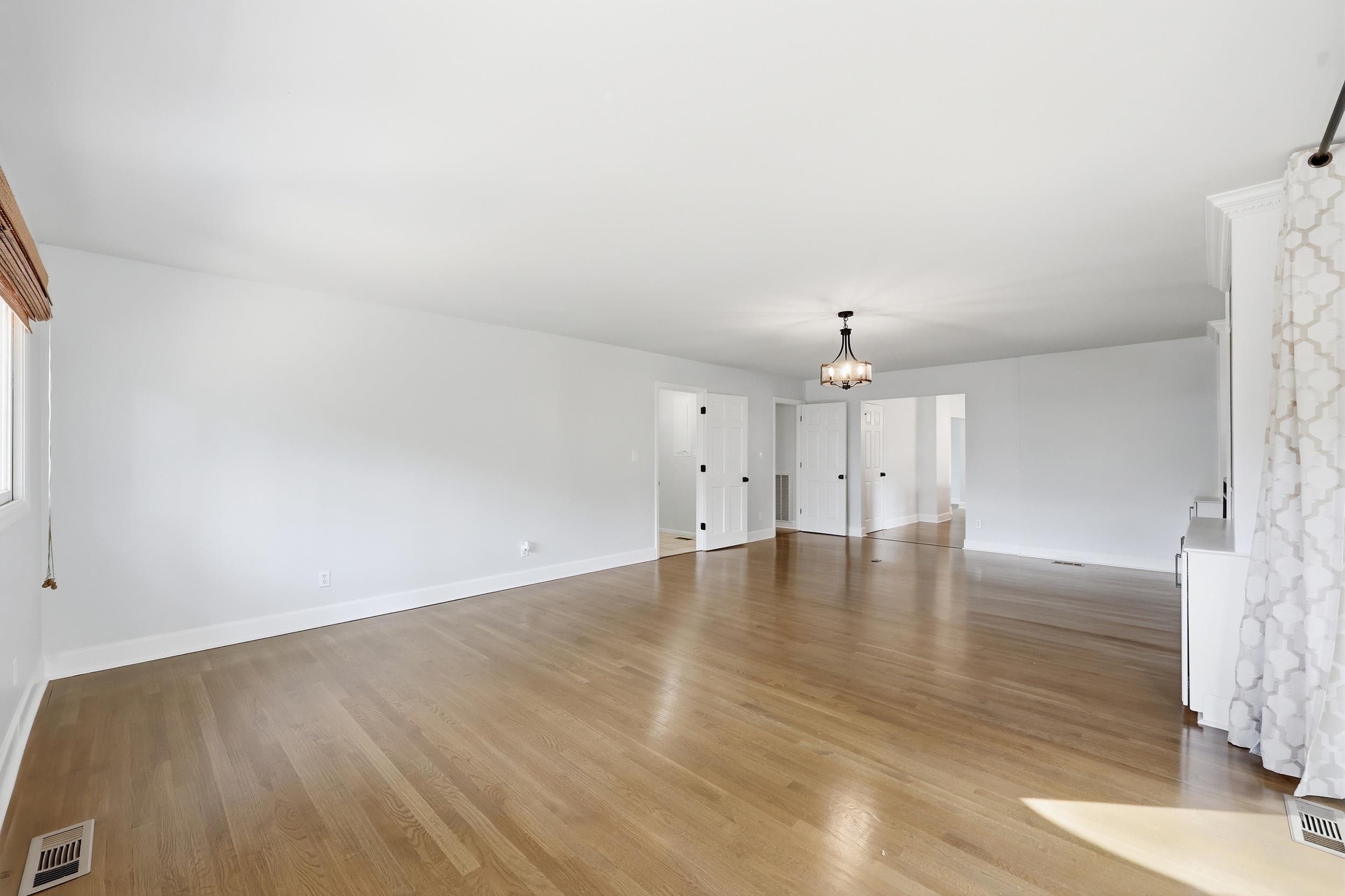 2607797 | Photo 28