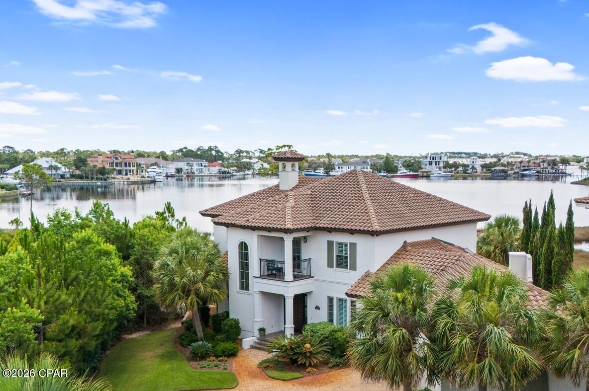Listing photo id 3 for 3305 Terra Cotta Drive