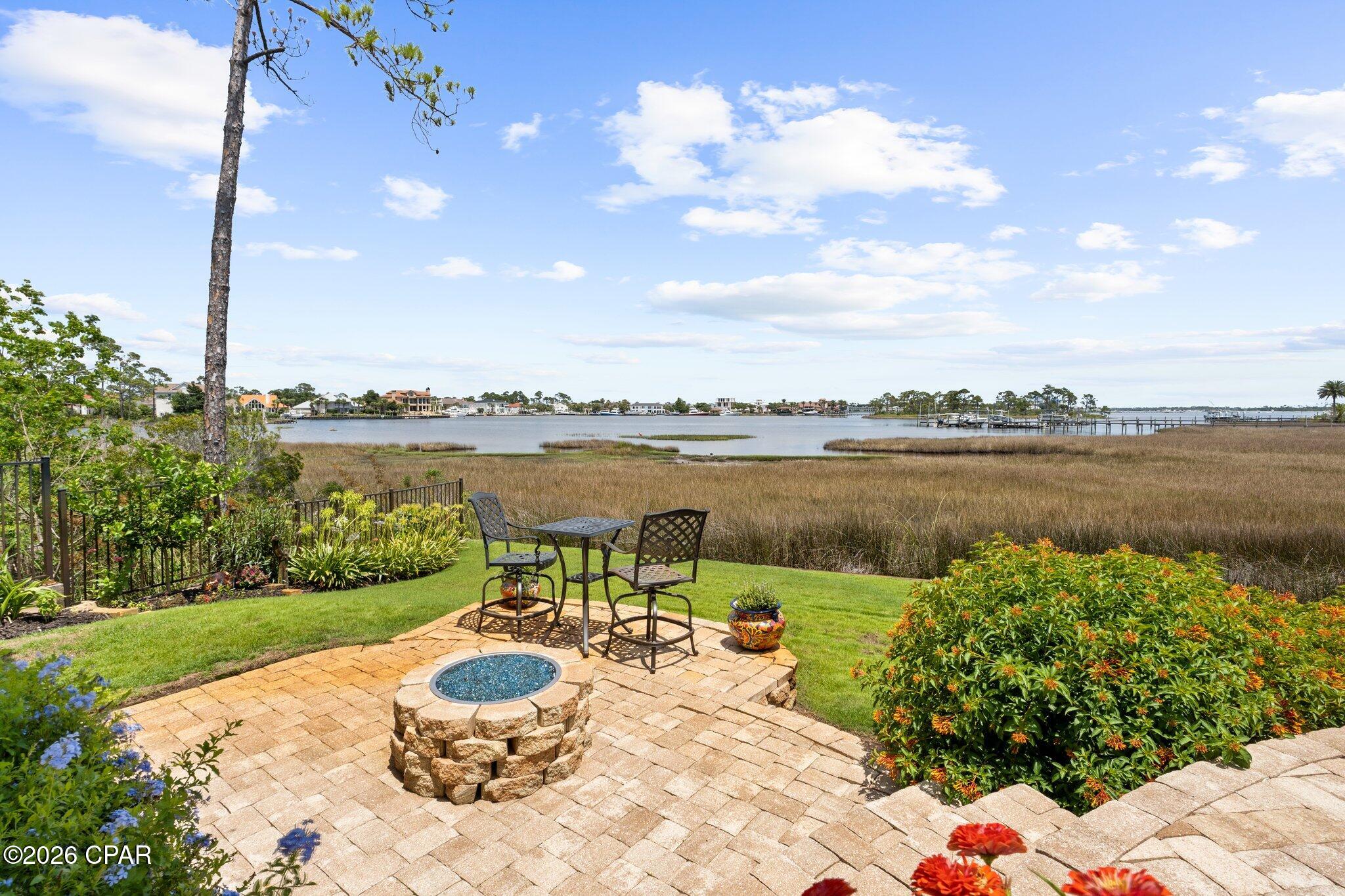 Listing photo id 40 for 3305 Terra Cotta Drive