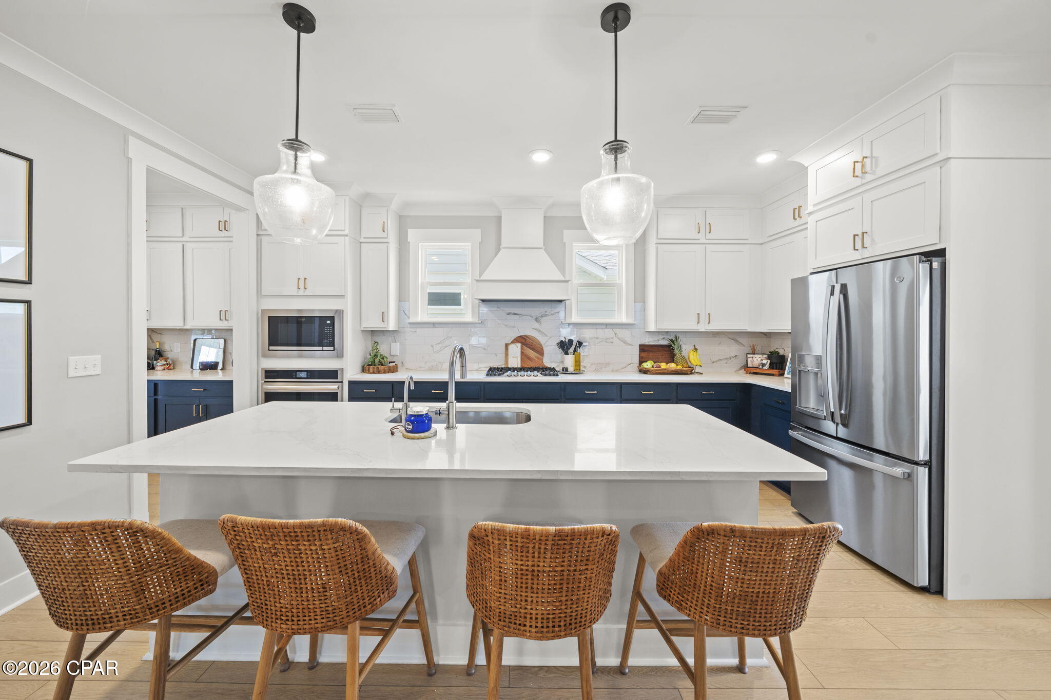 Image 16 For 2001 Rushes Avenue