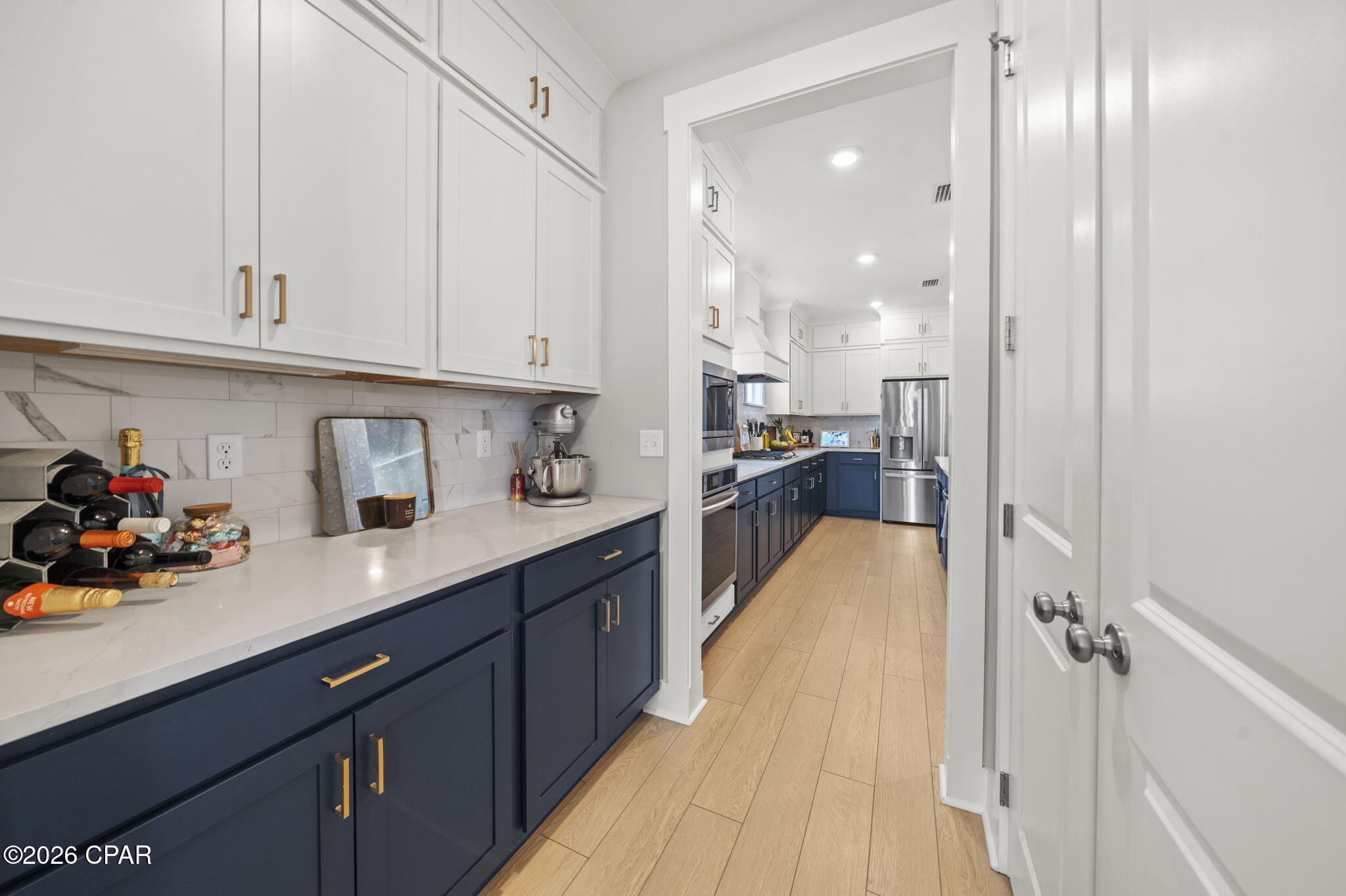 Image 9 For 2001 Rushes Avenue