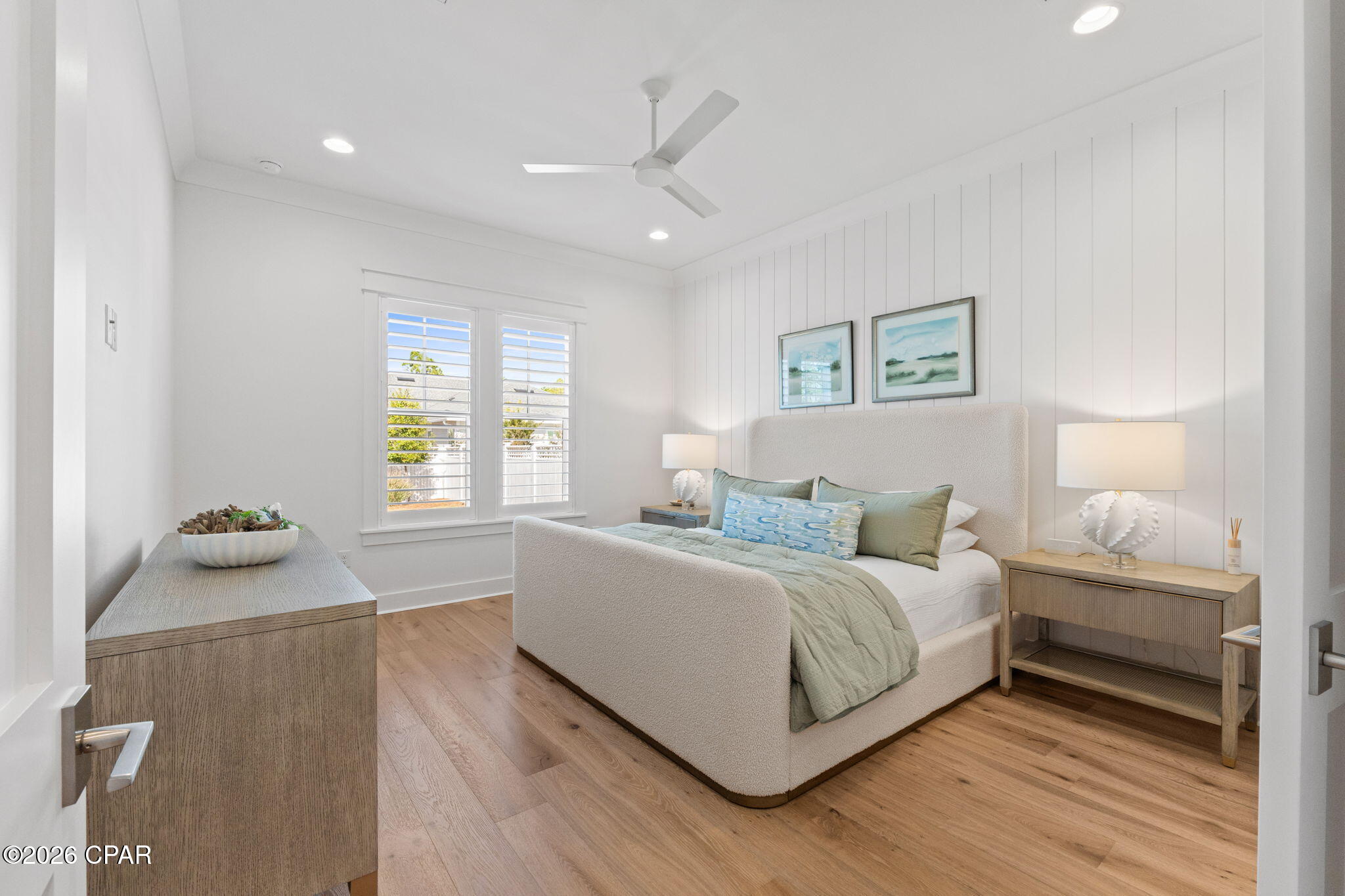 Image 33 For 204 E Firethorn Circle