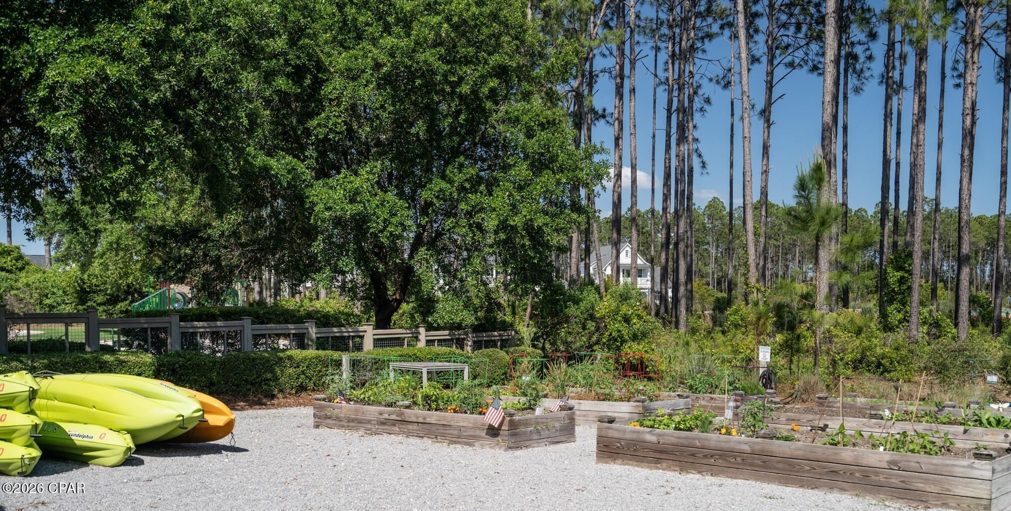 Image 65 For 204 E Firethorn Circle