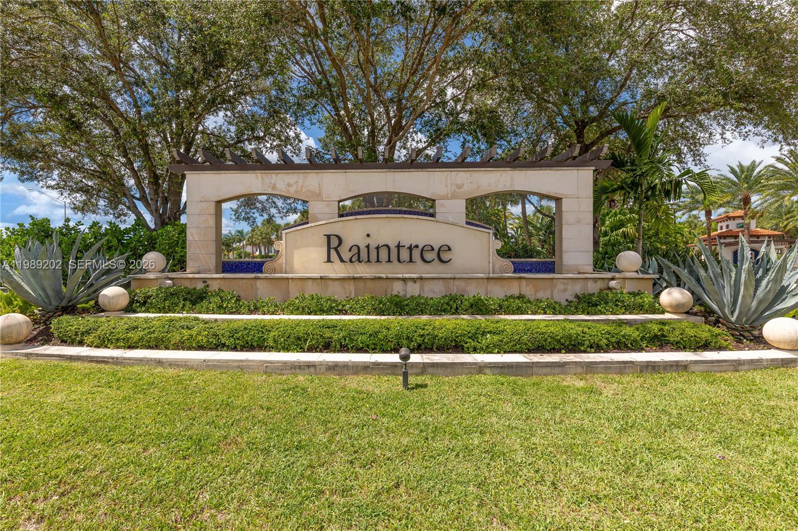 Pembroke Lakes South