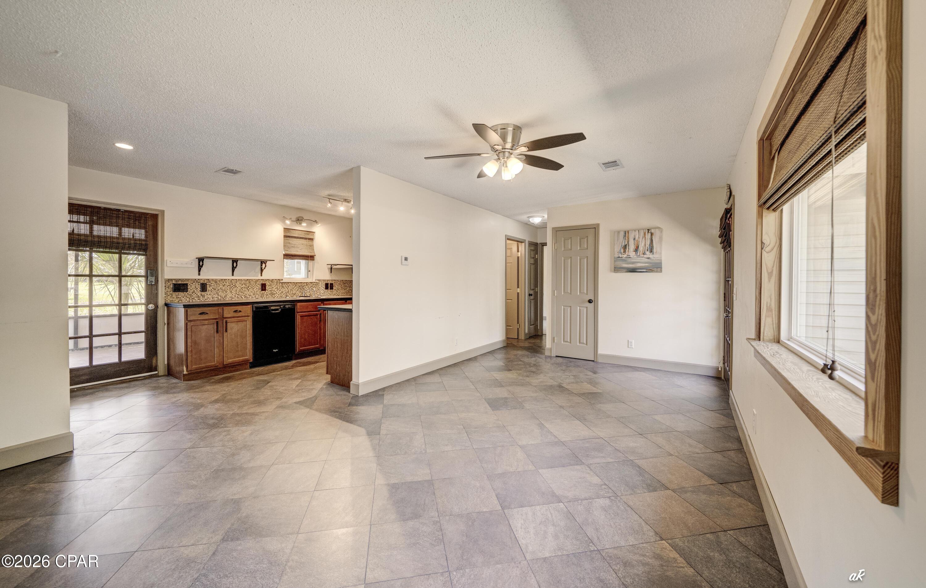 Image 8 For 1617 Drummond Avenue B