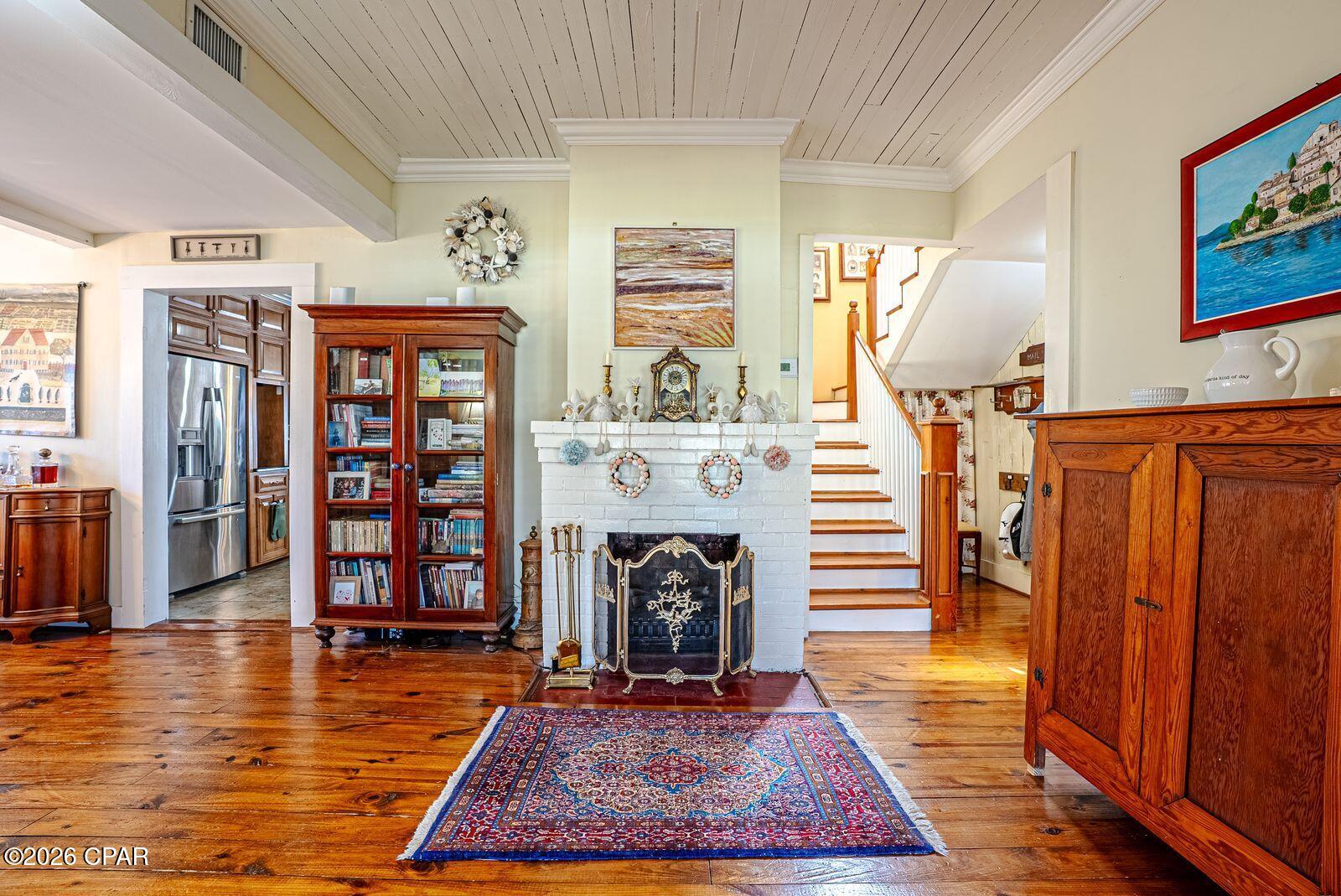 Image 19 For 804 Balboa Avenue