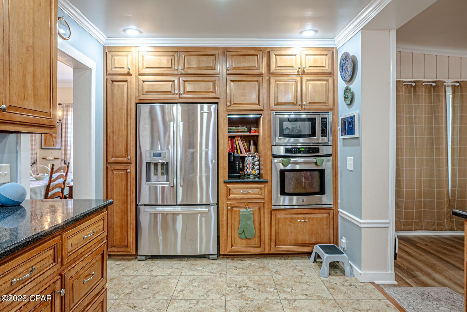 Image 29 For 804 Balboa Avenue