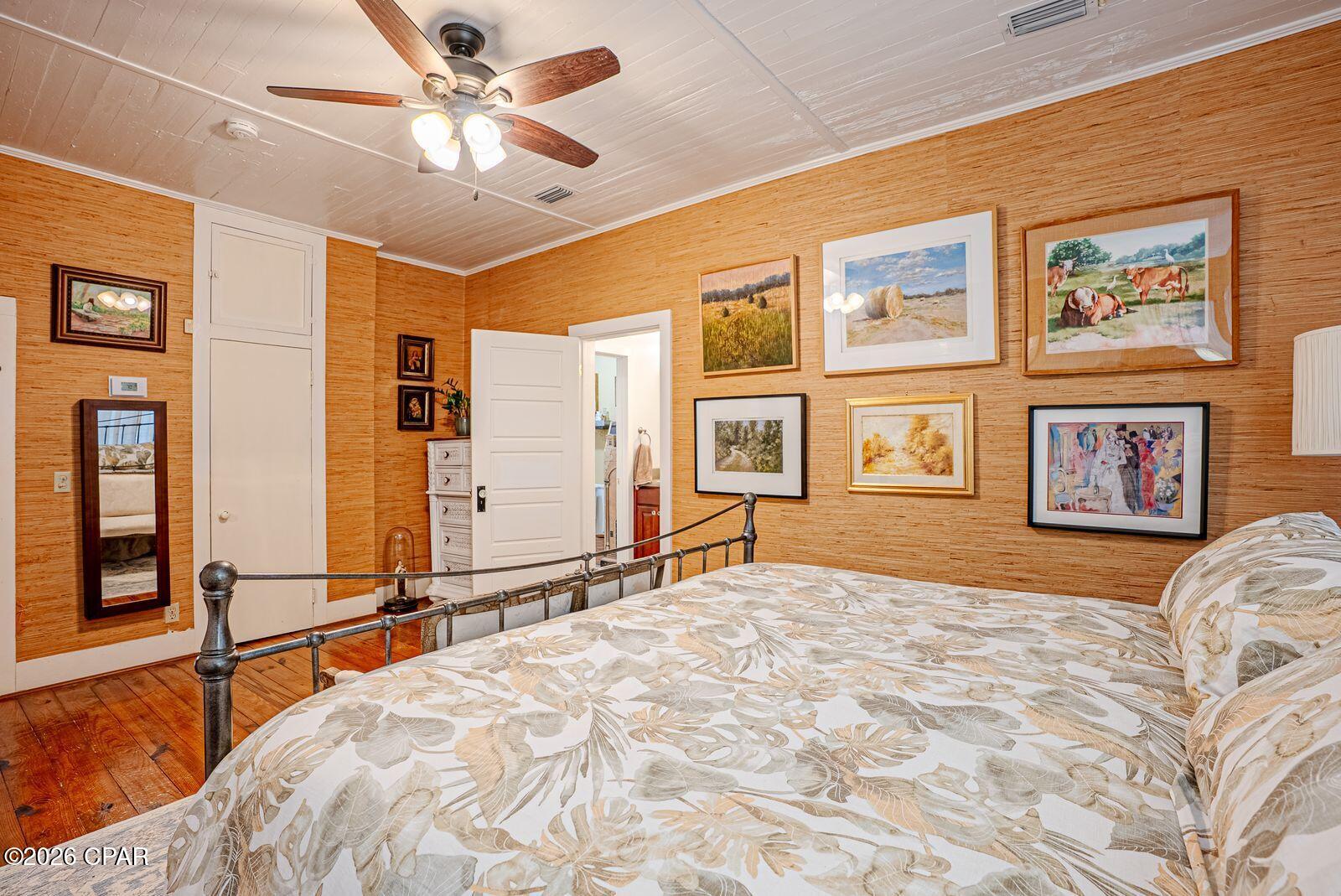 Image 37 For 804 Balboa Avenue