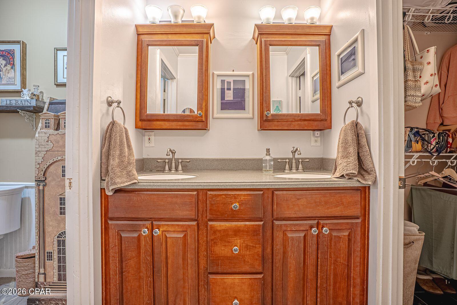 Image 39 For 804 Balboa Avenue