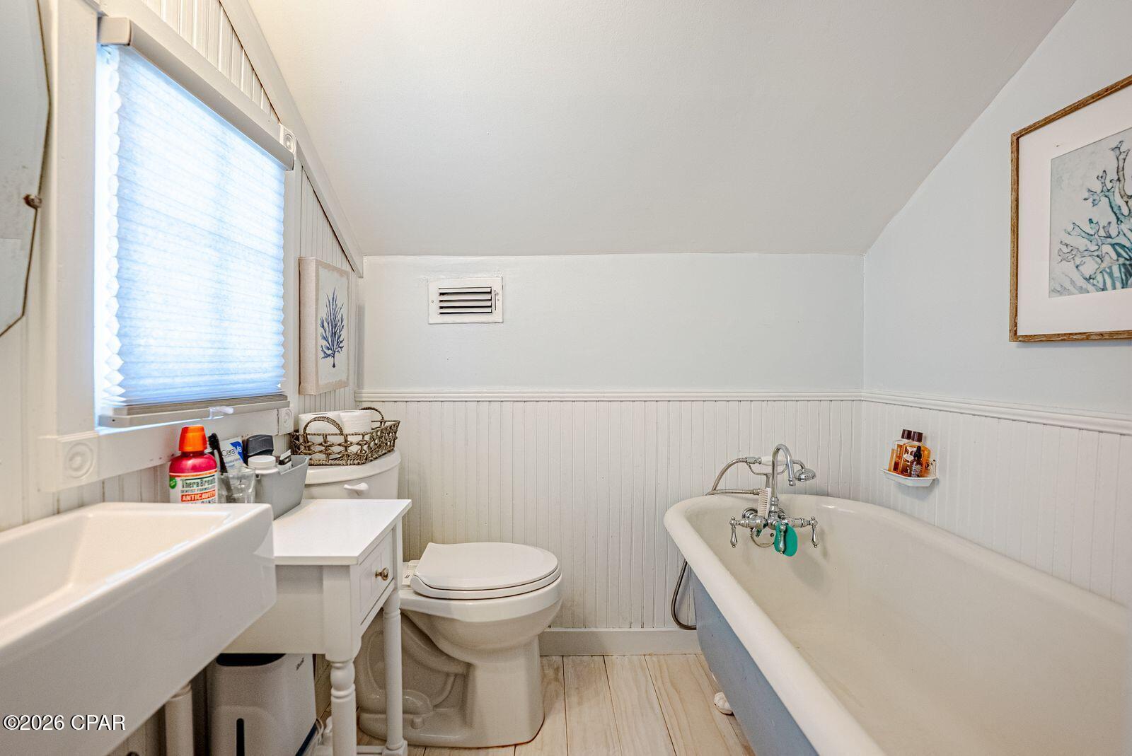 Image 49 For 804 Balboa Avenue