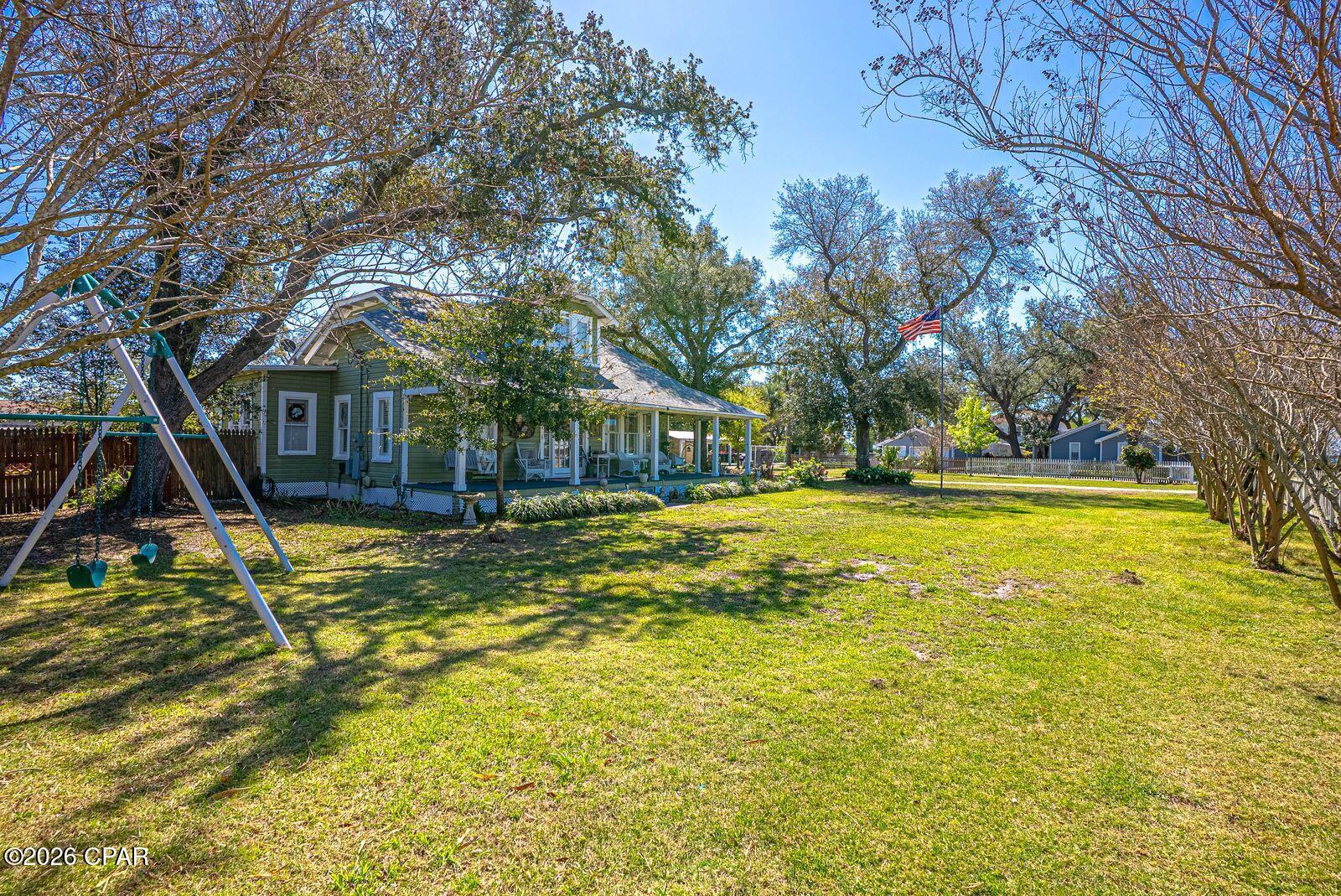 Image 8 For 804 Balboa Avenue