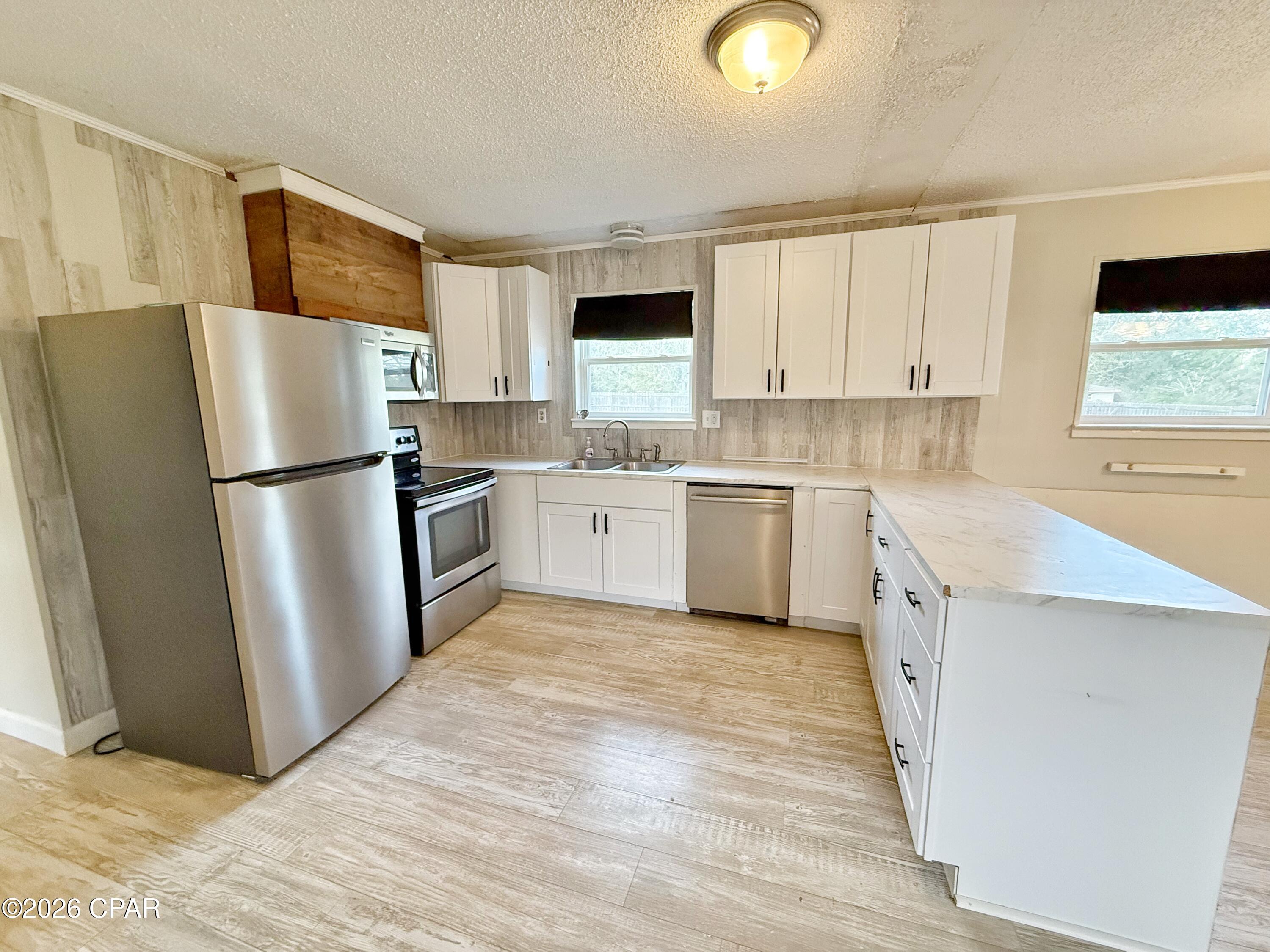 Image 11 For 4978 Camellia Drive