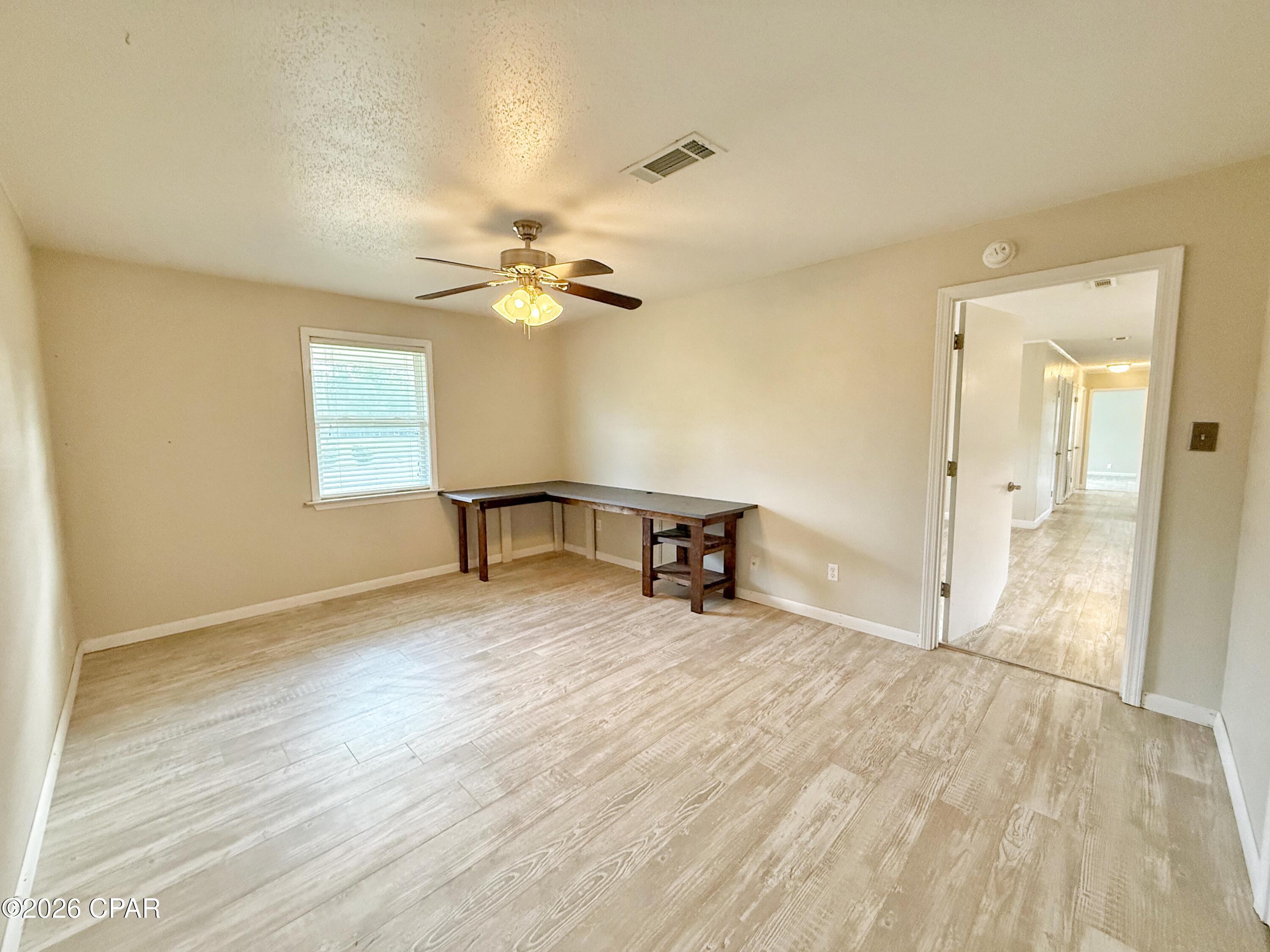 Image 13 For 4978 Camellia Drive