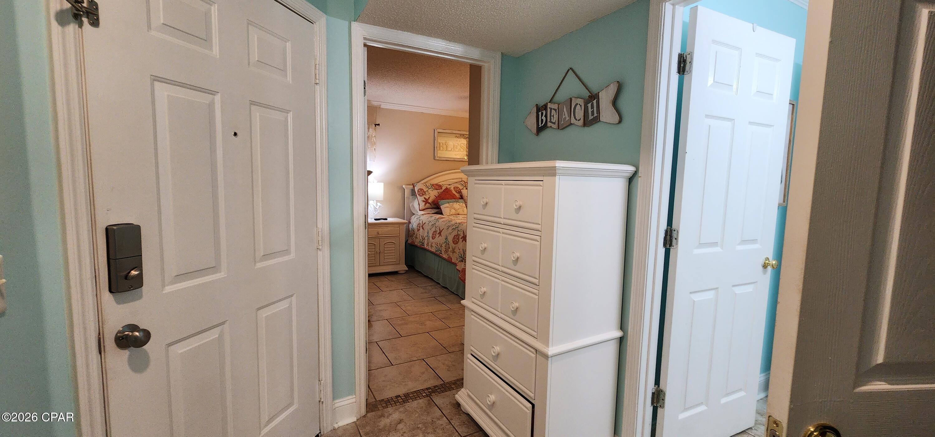 Image 17 For 17462 Front Beach Road 54103