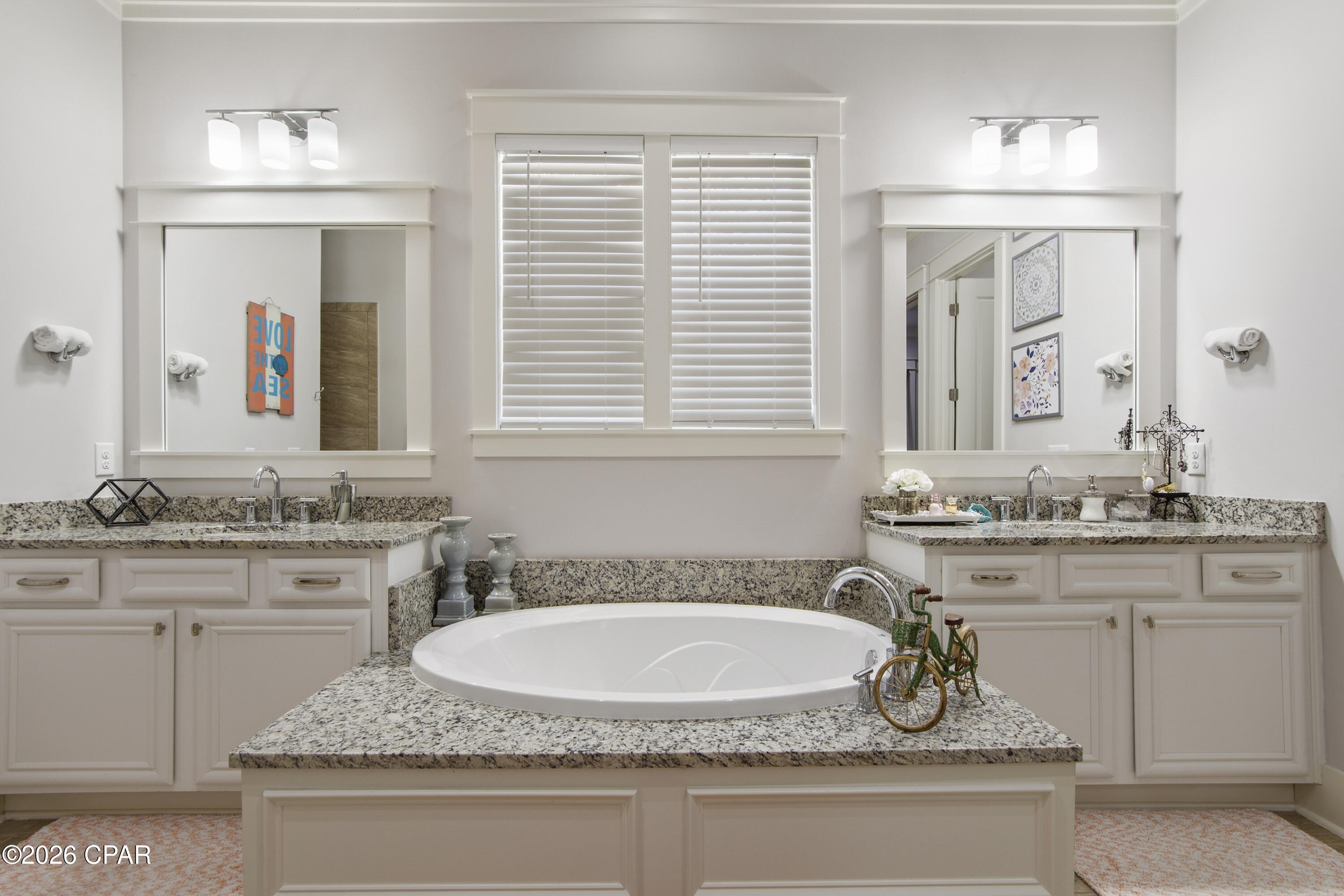 Image 21 For 270 Blakely Drew Boulevard