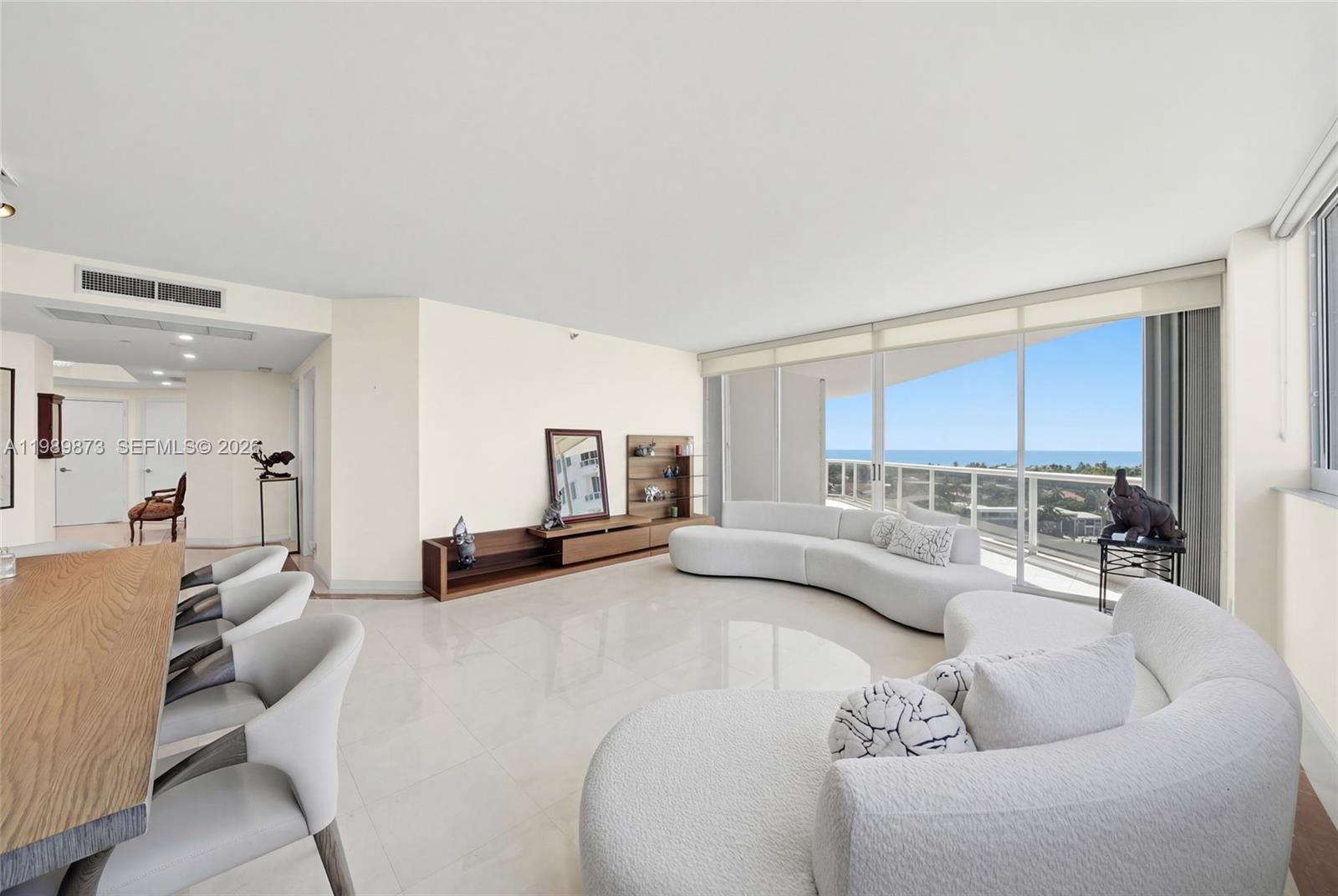 One Island Place Condo 1