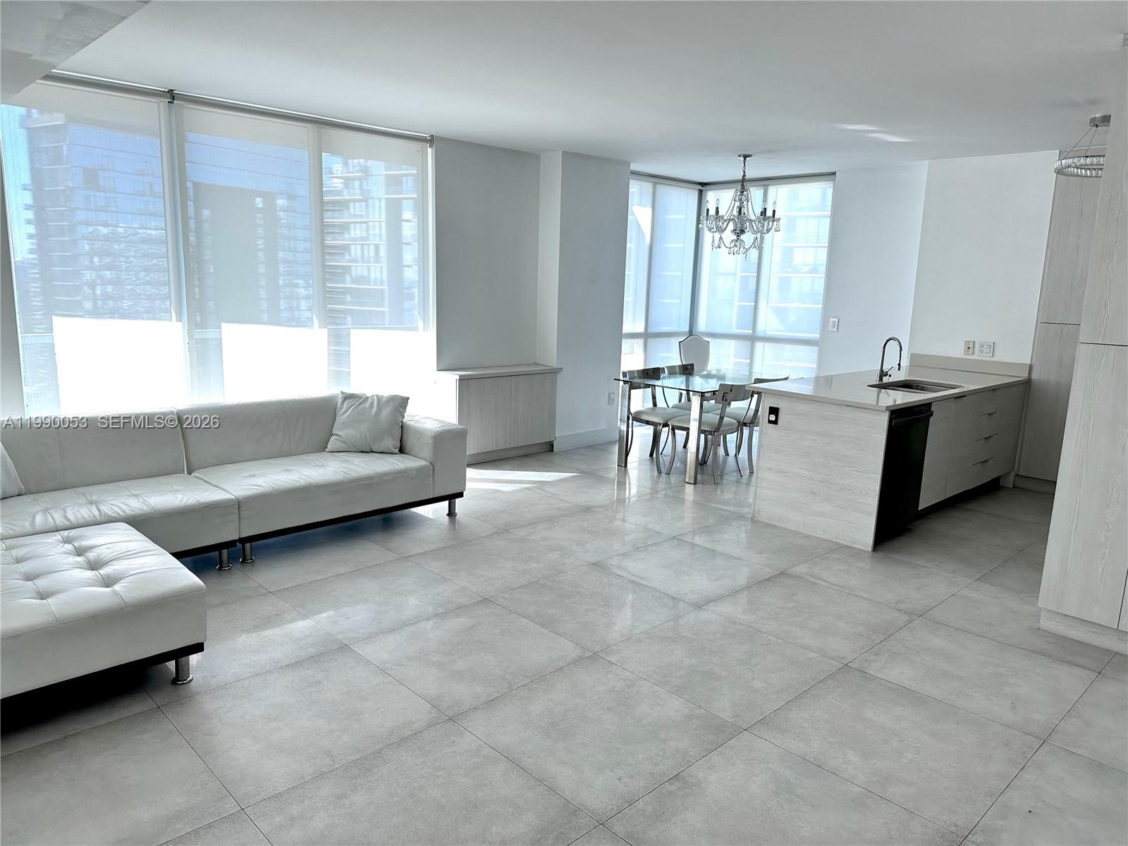 500 Brickell West Condo
