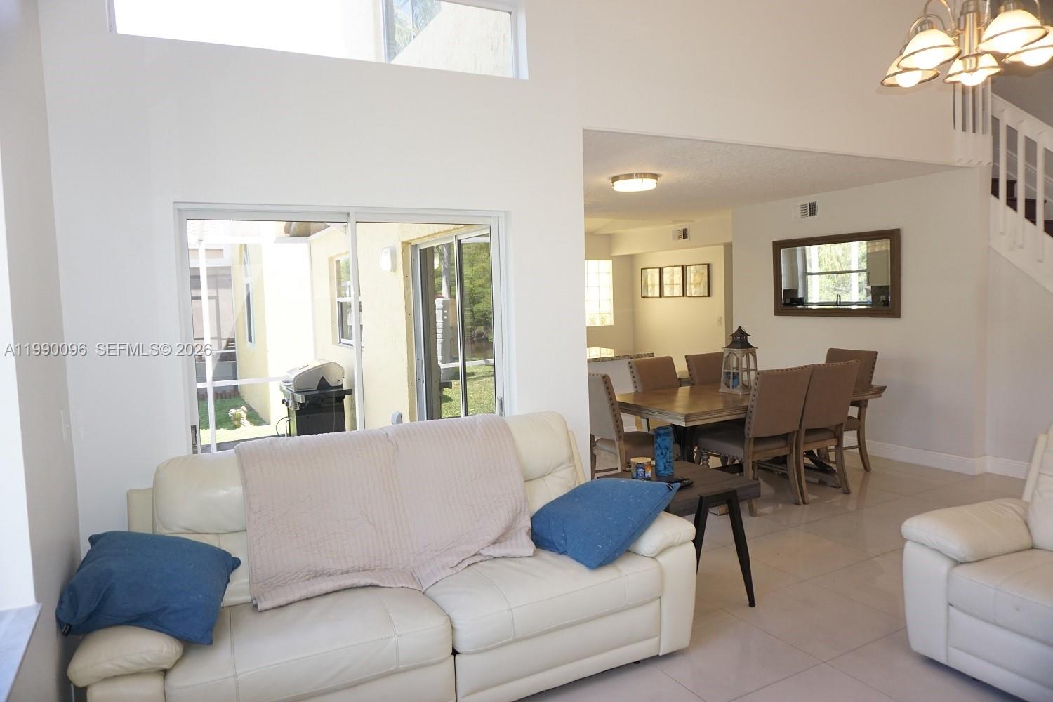 Spacious garage and storage at 1057 6th Ave - Home in Dania Beach