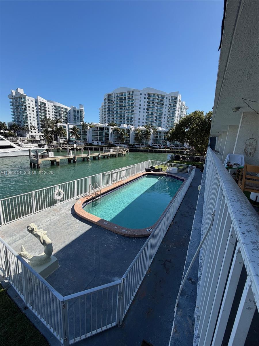 Harbor Island