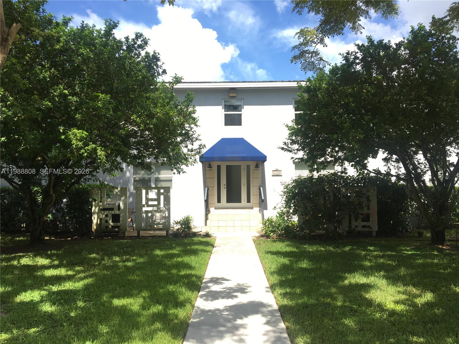 Arbors Condo