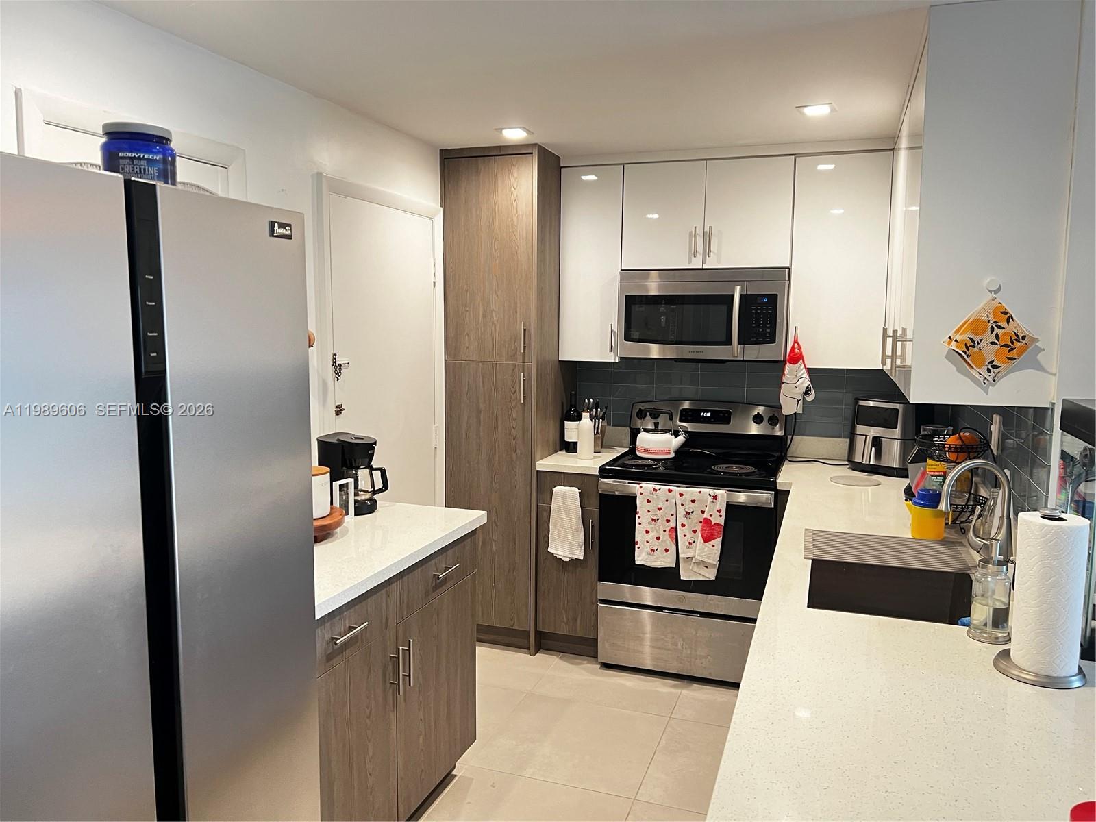 Property photo # 0