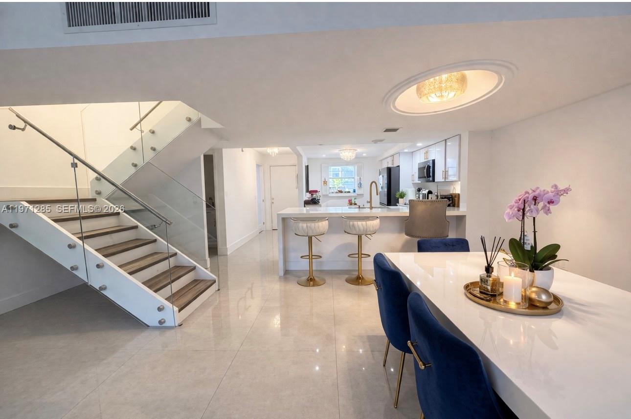 Venetian Park I Condo