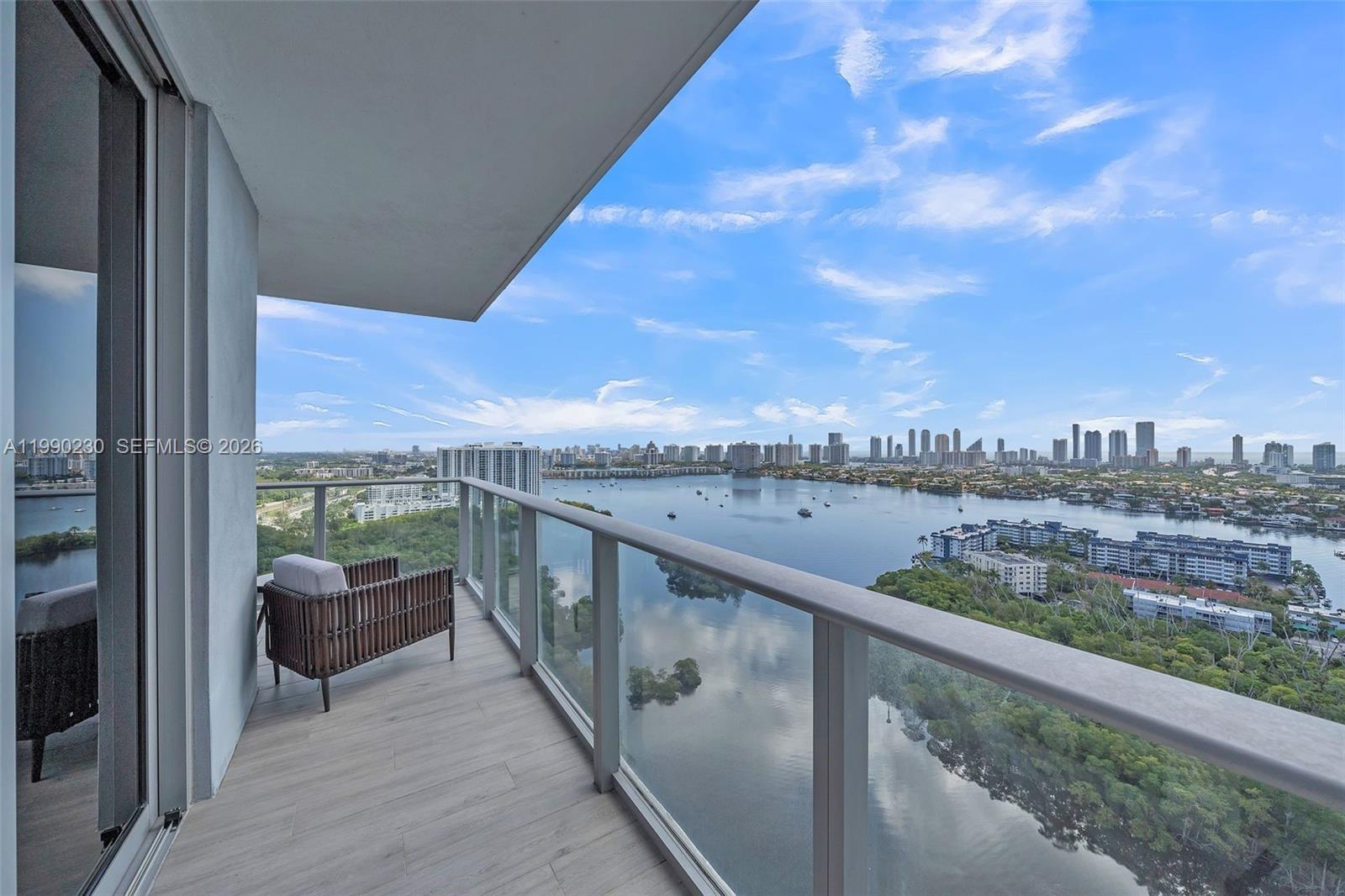 Condo for Sale in North Miami Beach, FL