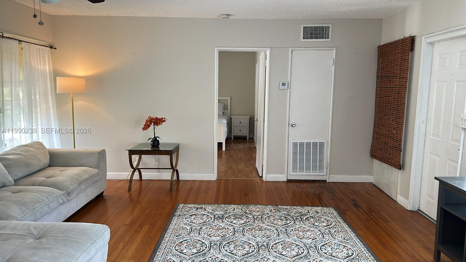Property photo # 4
