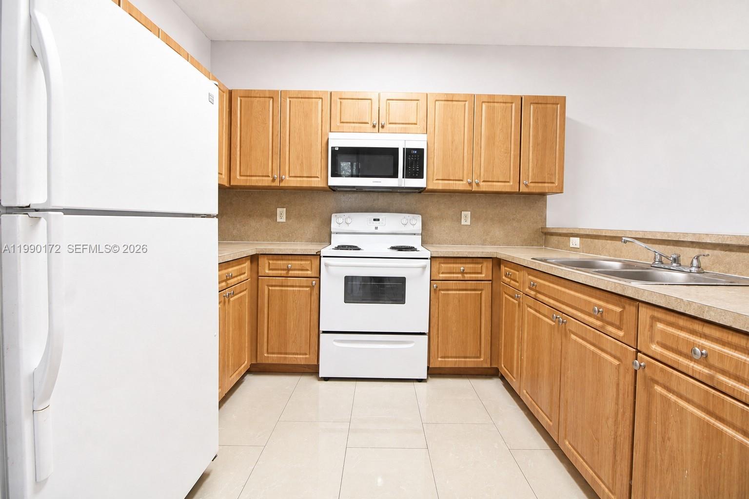Property photo # 4