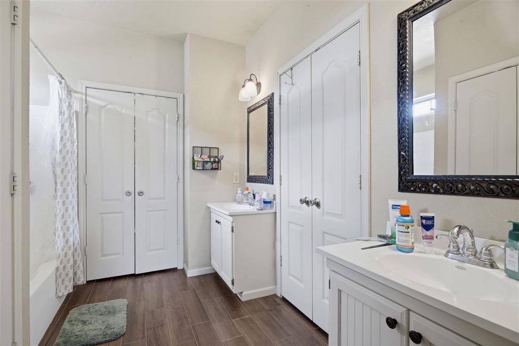 5781 Amoco Road — photo 3
