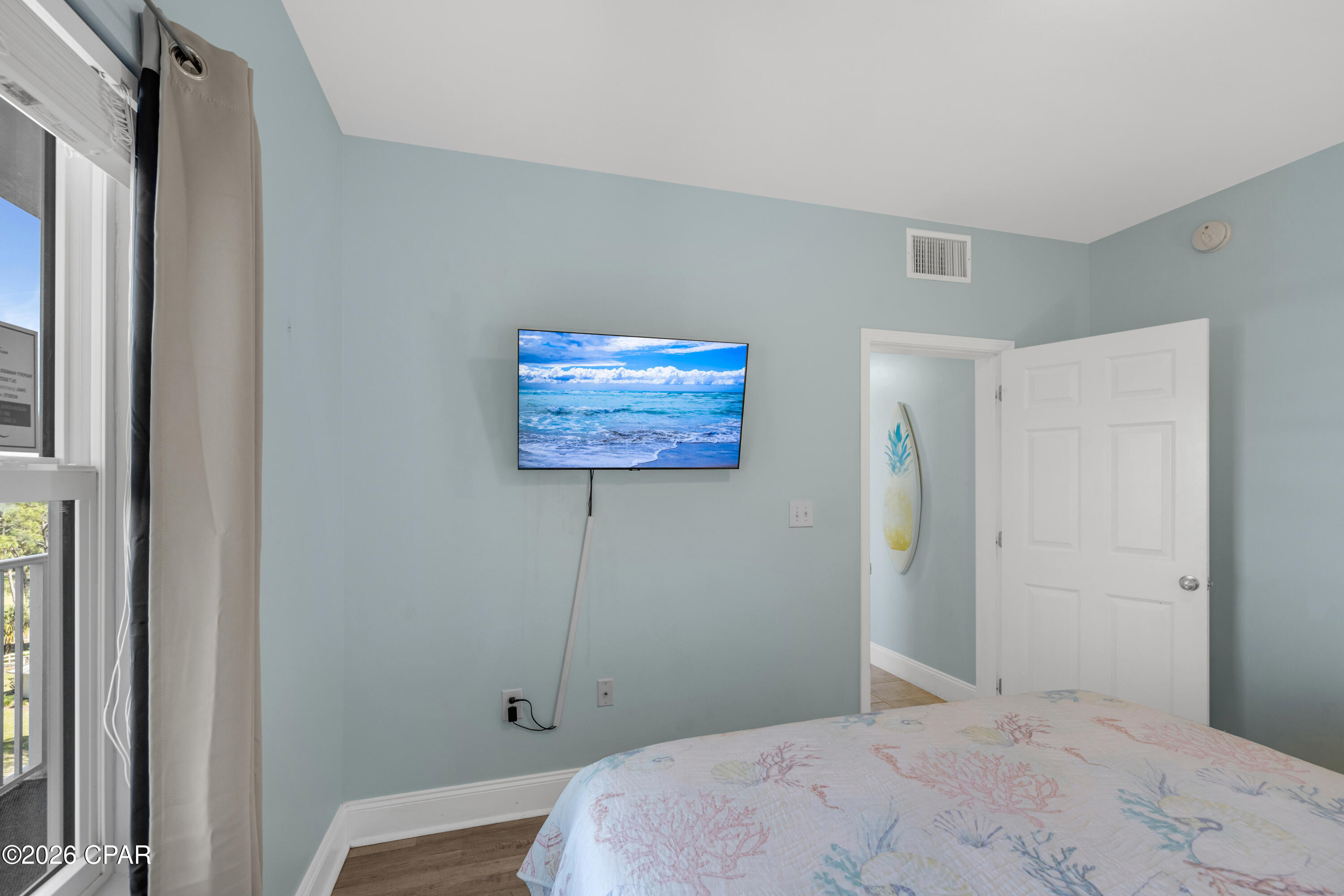 Image 18 For 9860 Thomas Drive 501