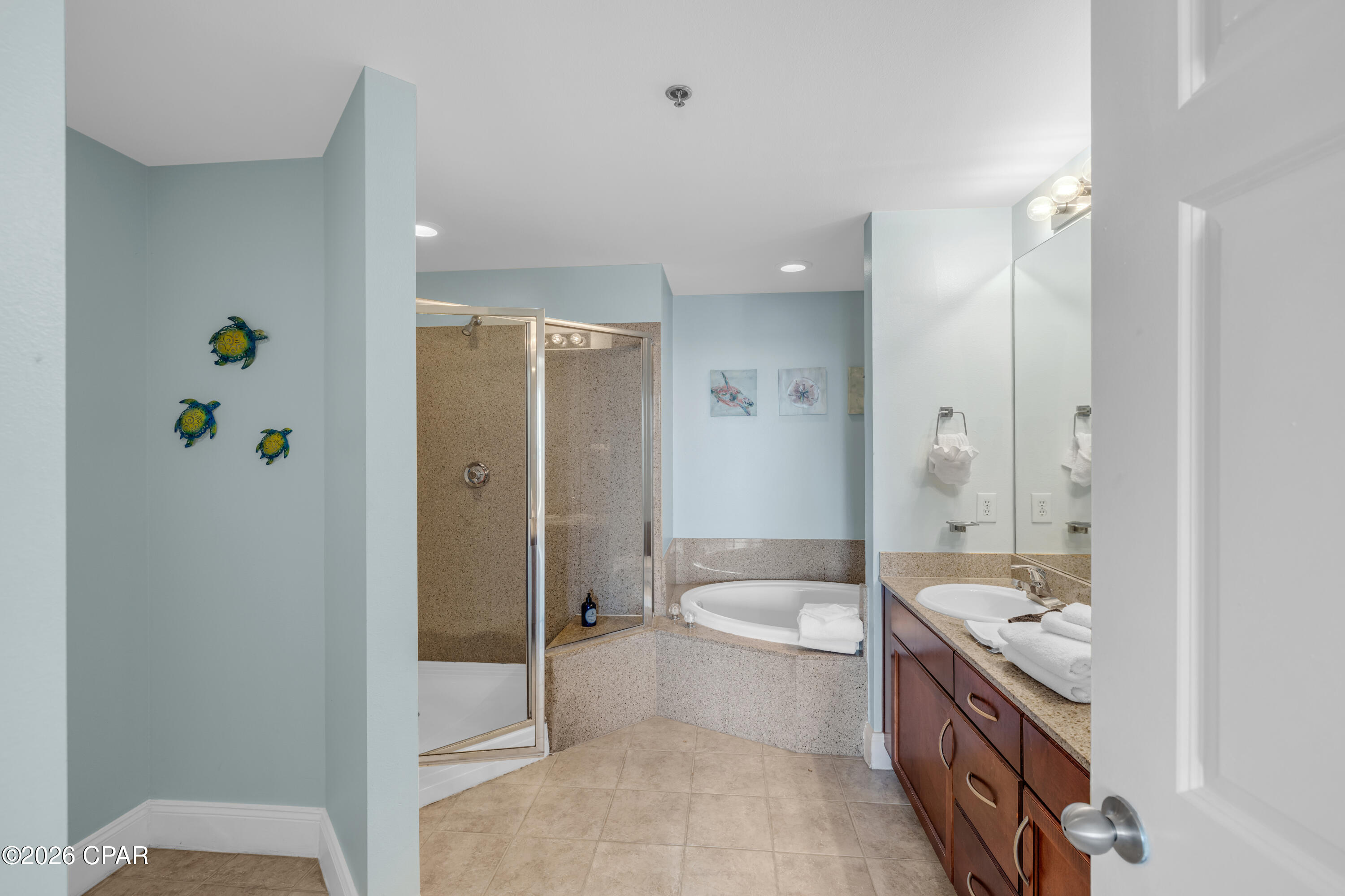 Image 42 For 9860 Thomas Drive 501