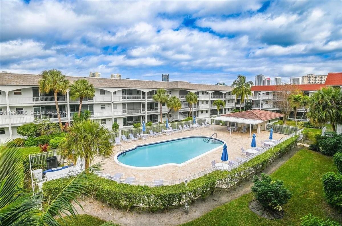 Paradise Villas Condo