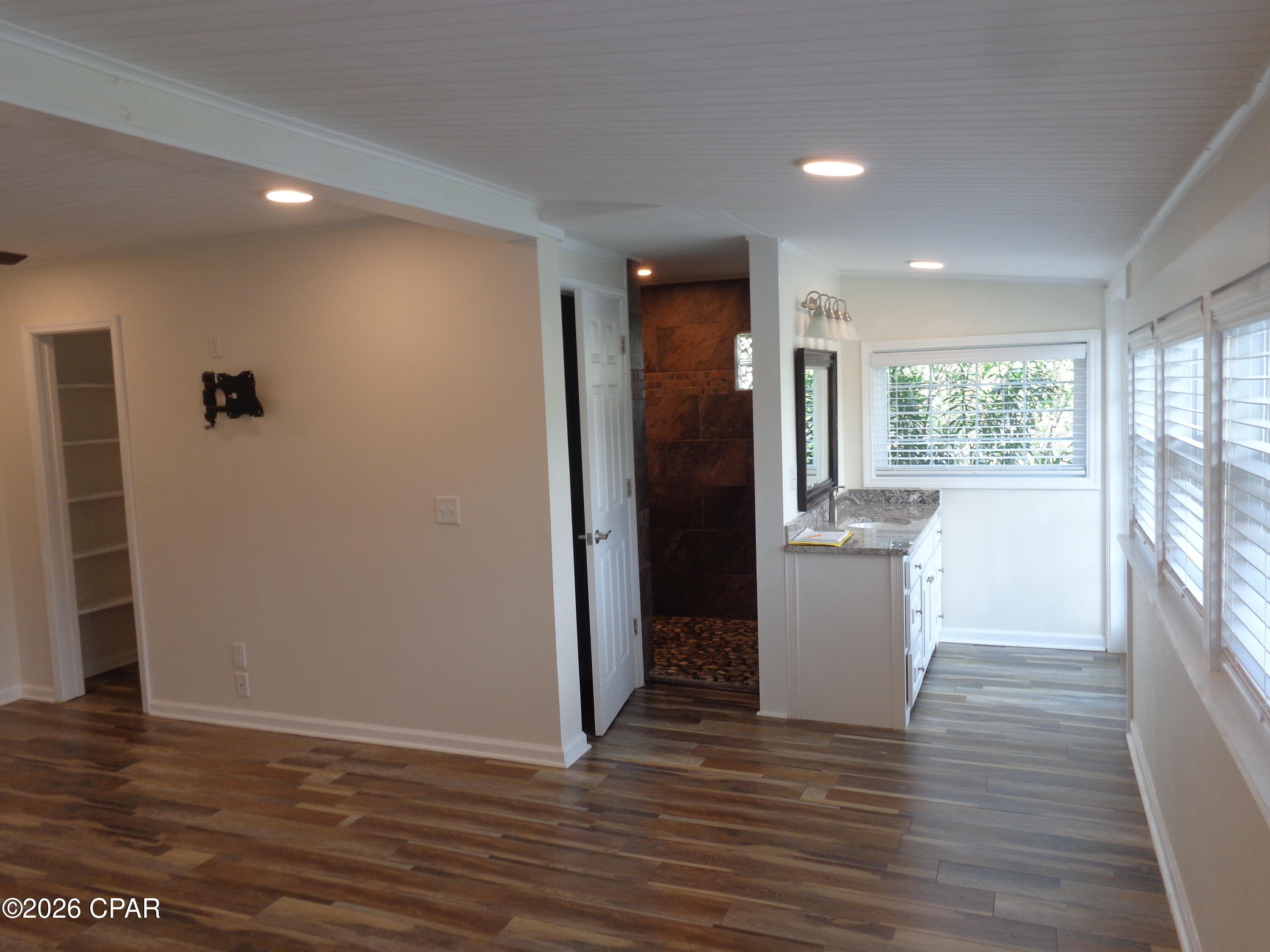 Image 21 For 1341 Capri Drive