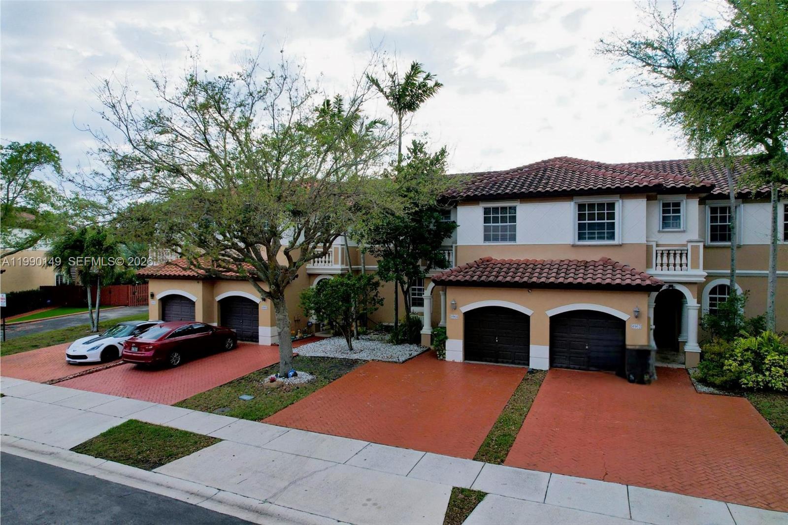 Homes for sale in Miramar, FL | 4964 Sw 128th Ave, Miramar, FL 33027 | MLS# A11990149