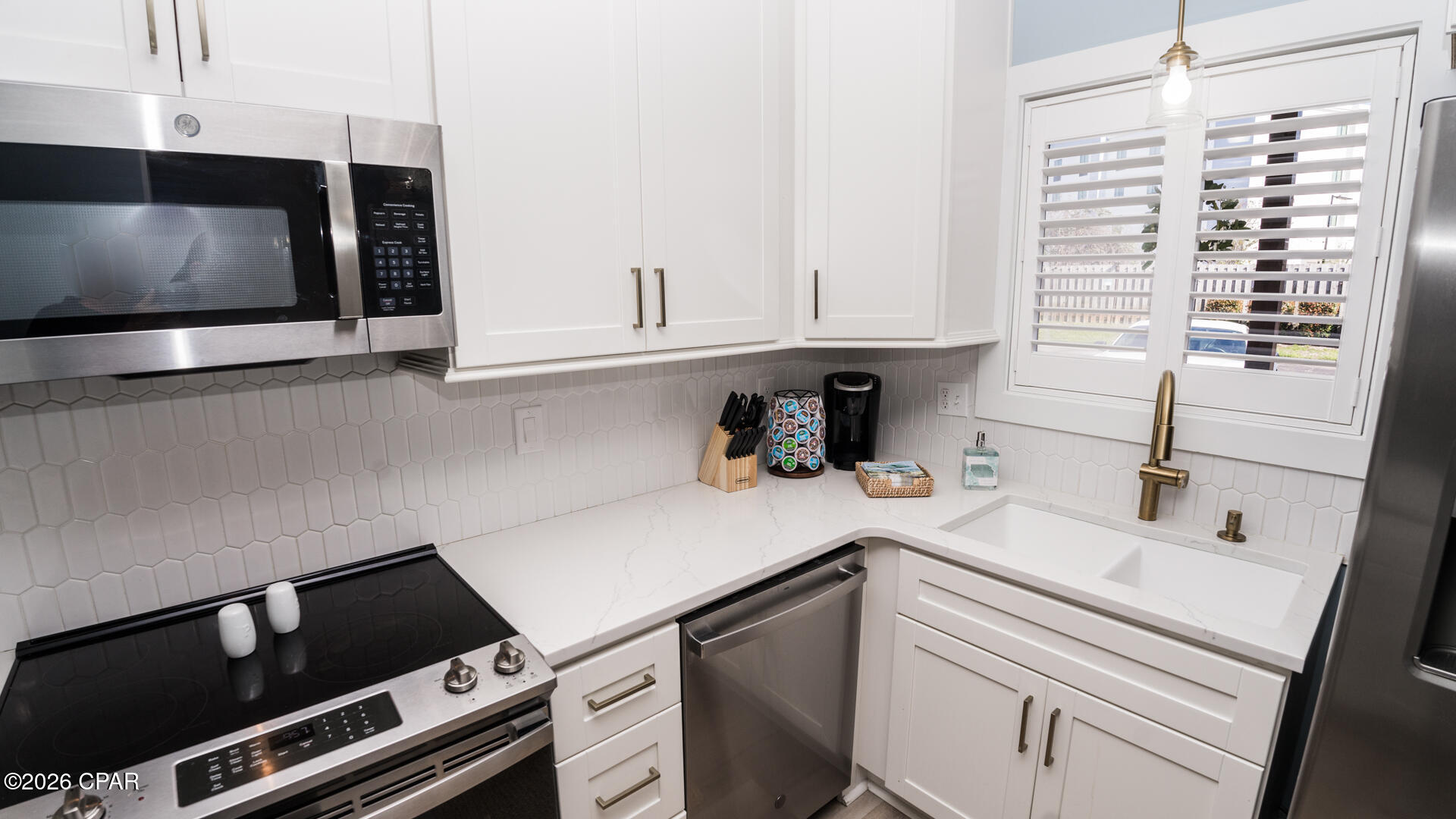 Image 15 For 17620 Front Beach Road Bb3