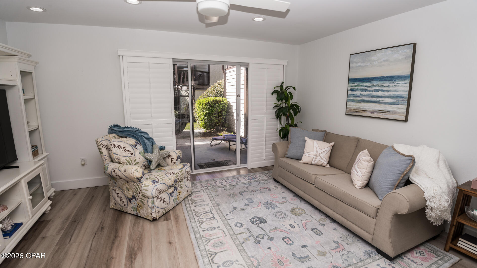 Image 6 For 17620 Front Beach Road Bb3