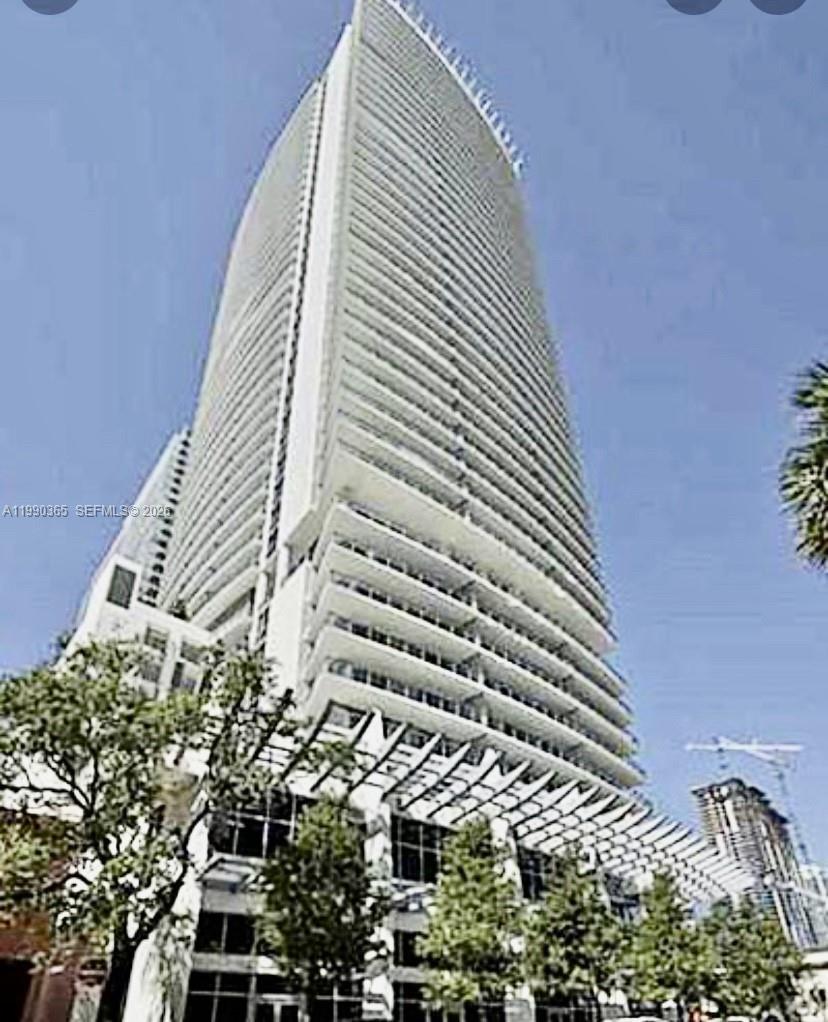 Condo for Rent in Miami, FL