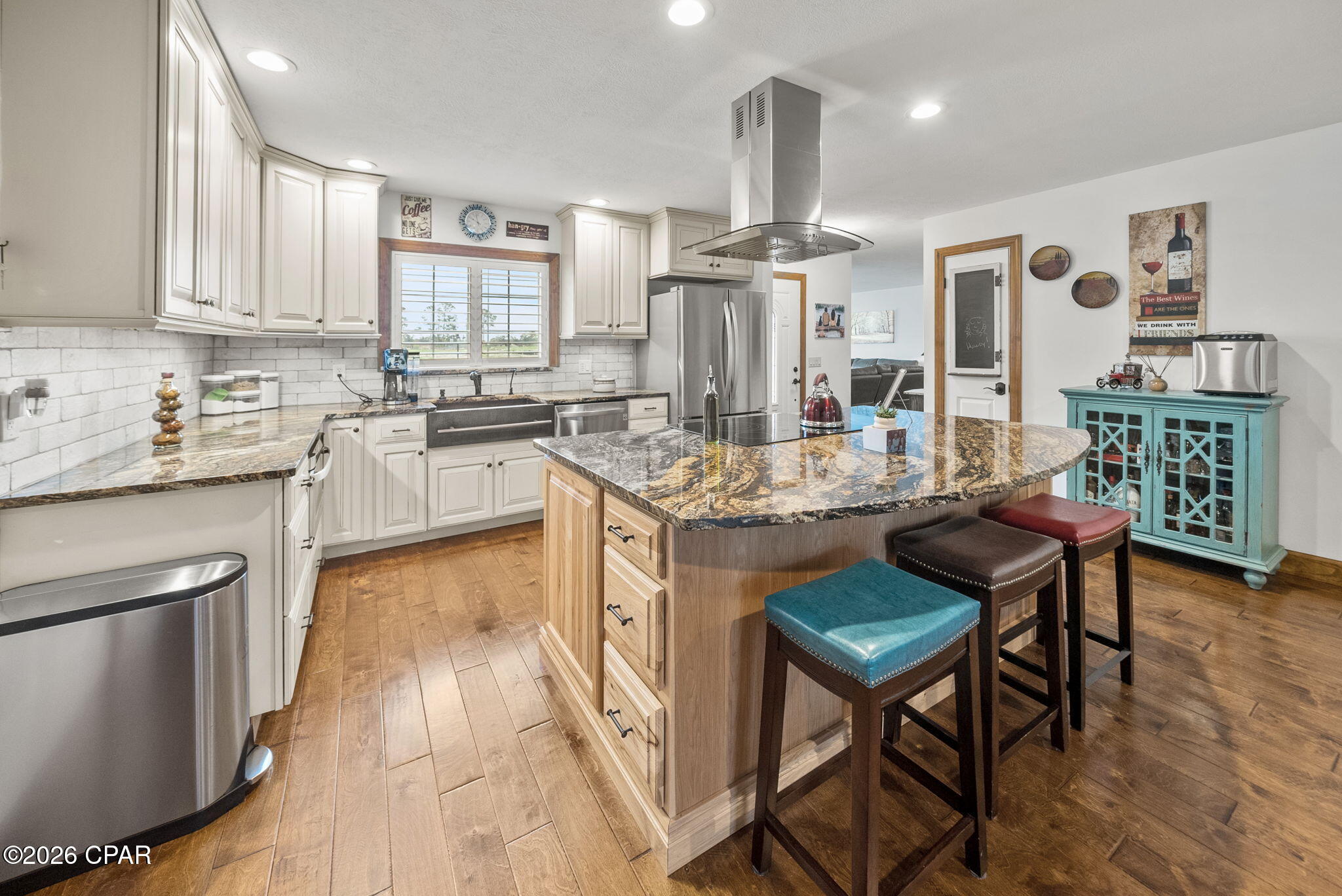 Image 10 For 2727 Michigan Avenue