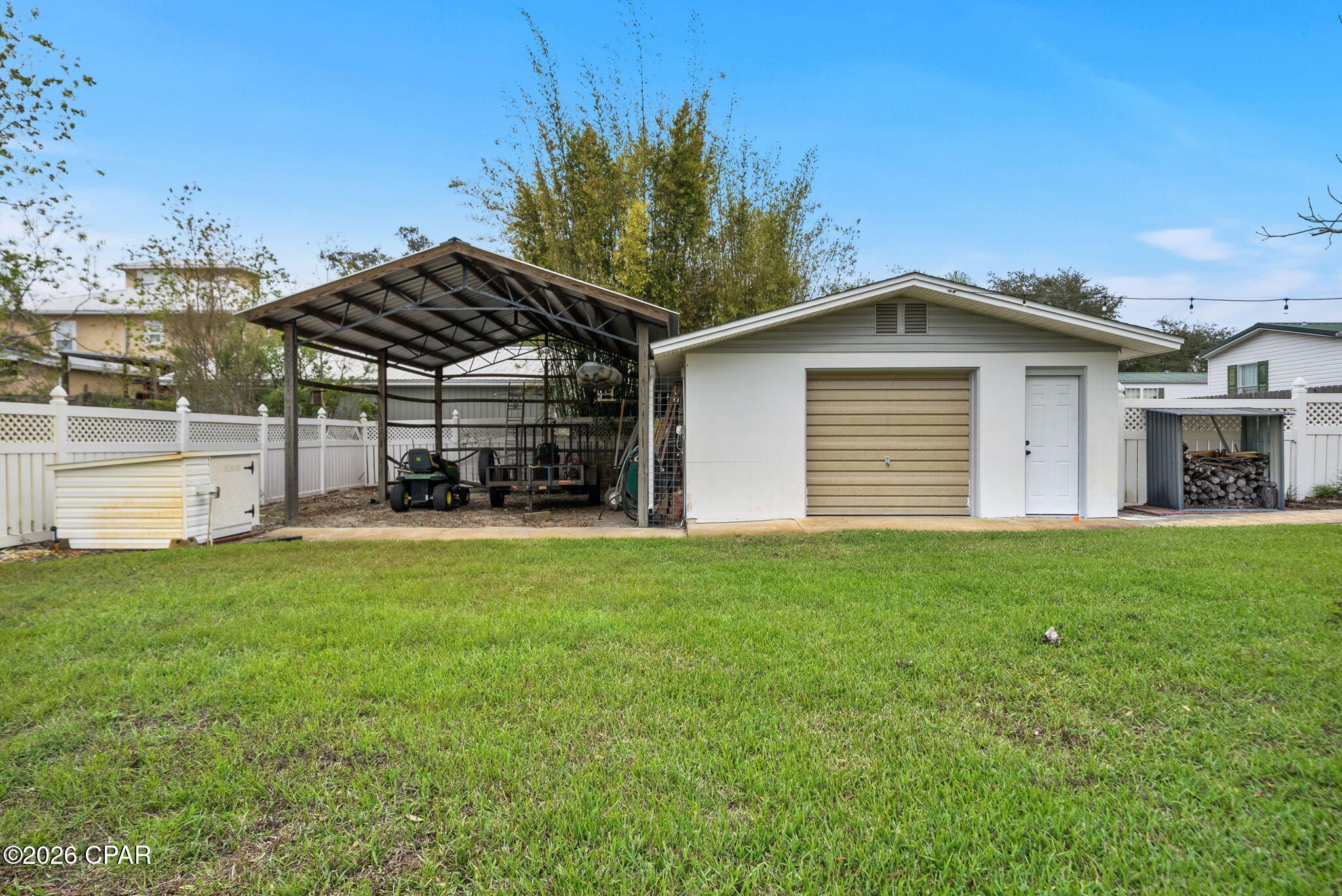 Image 30 For 2727 Michigan Avenue