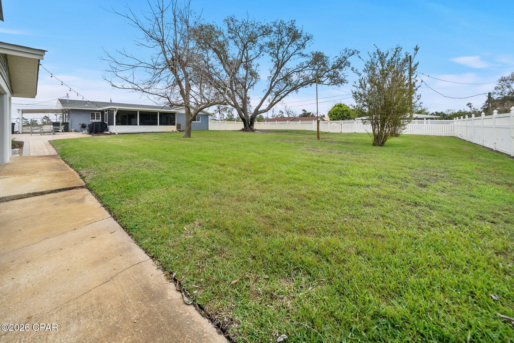 Image 32 For 2727 Michigan Avenue