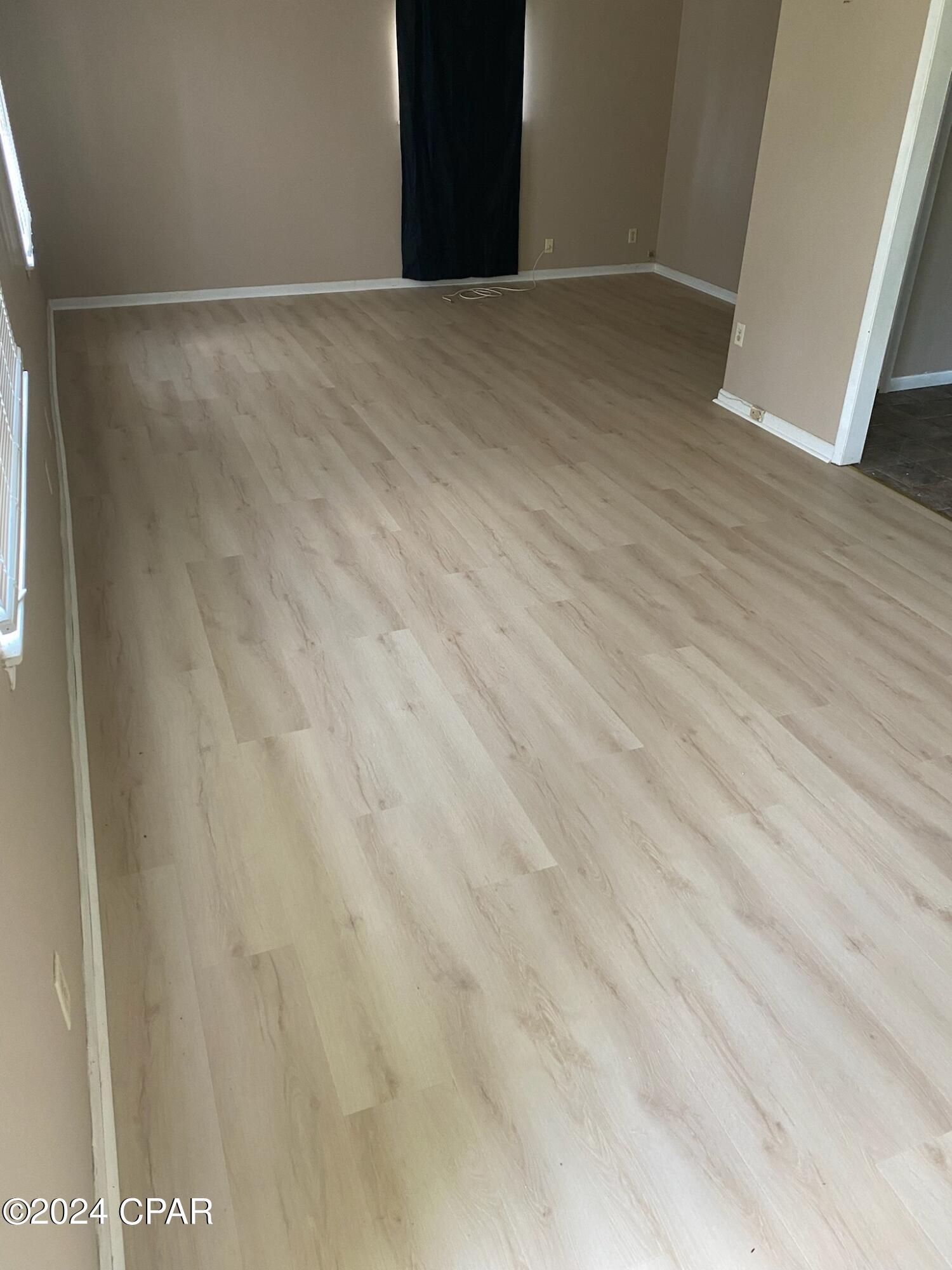 Image 3 For 4862 Dogwood Drive