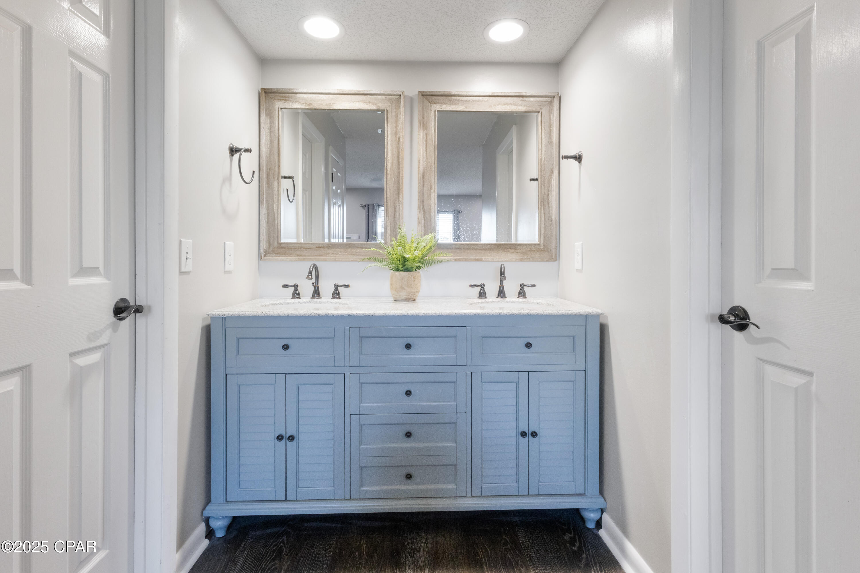 Image 18 For 1615 Santa Anita Drive