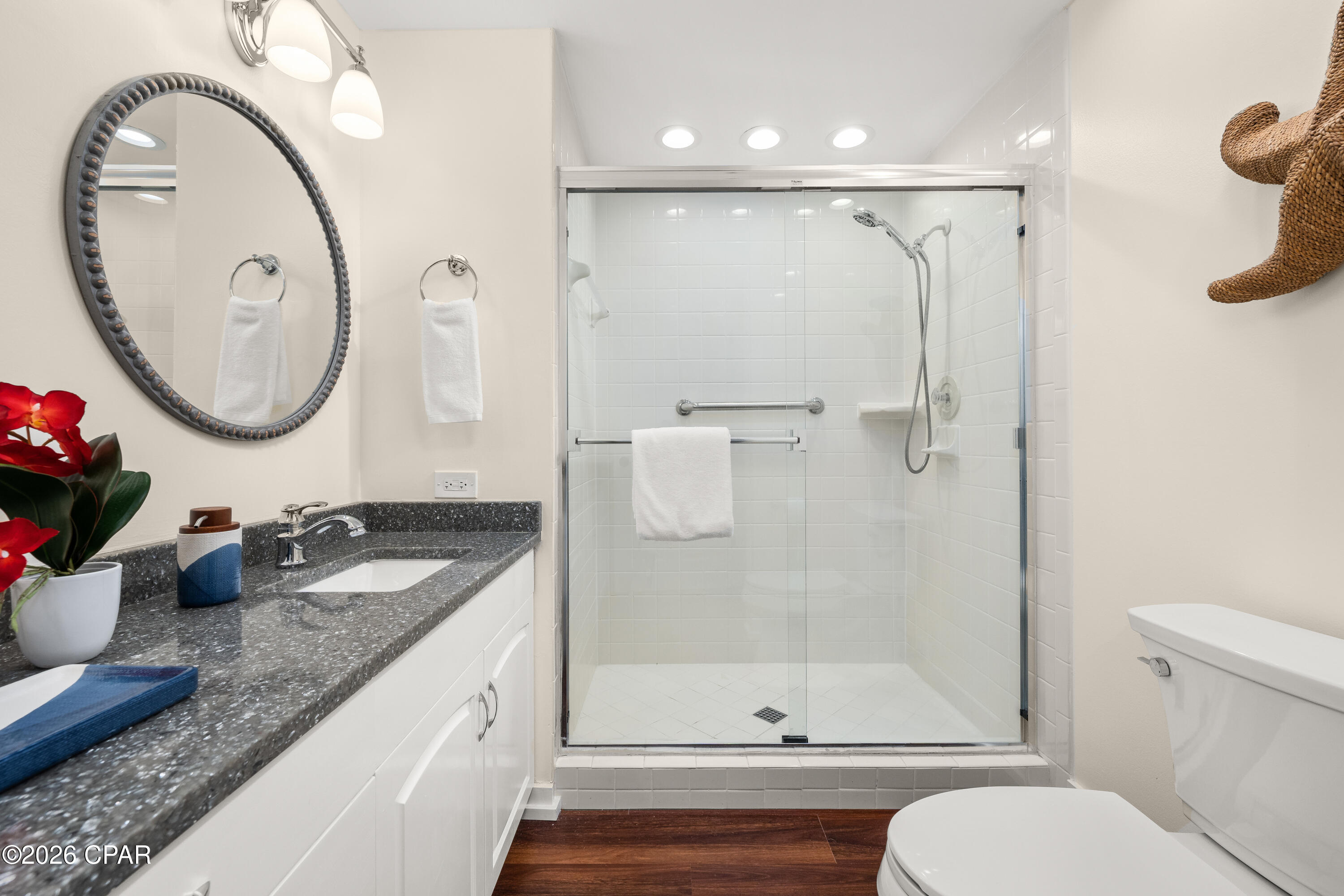 Image 36 For 6323 Thomas Drive 501a
