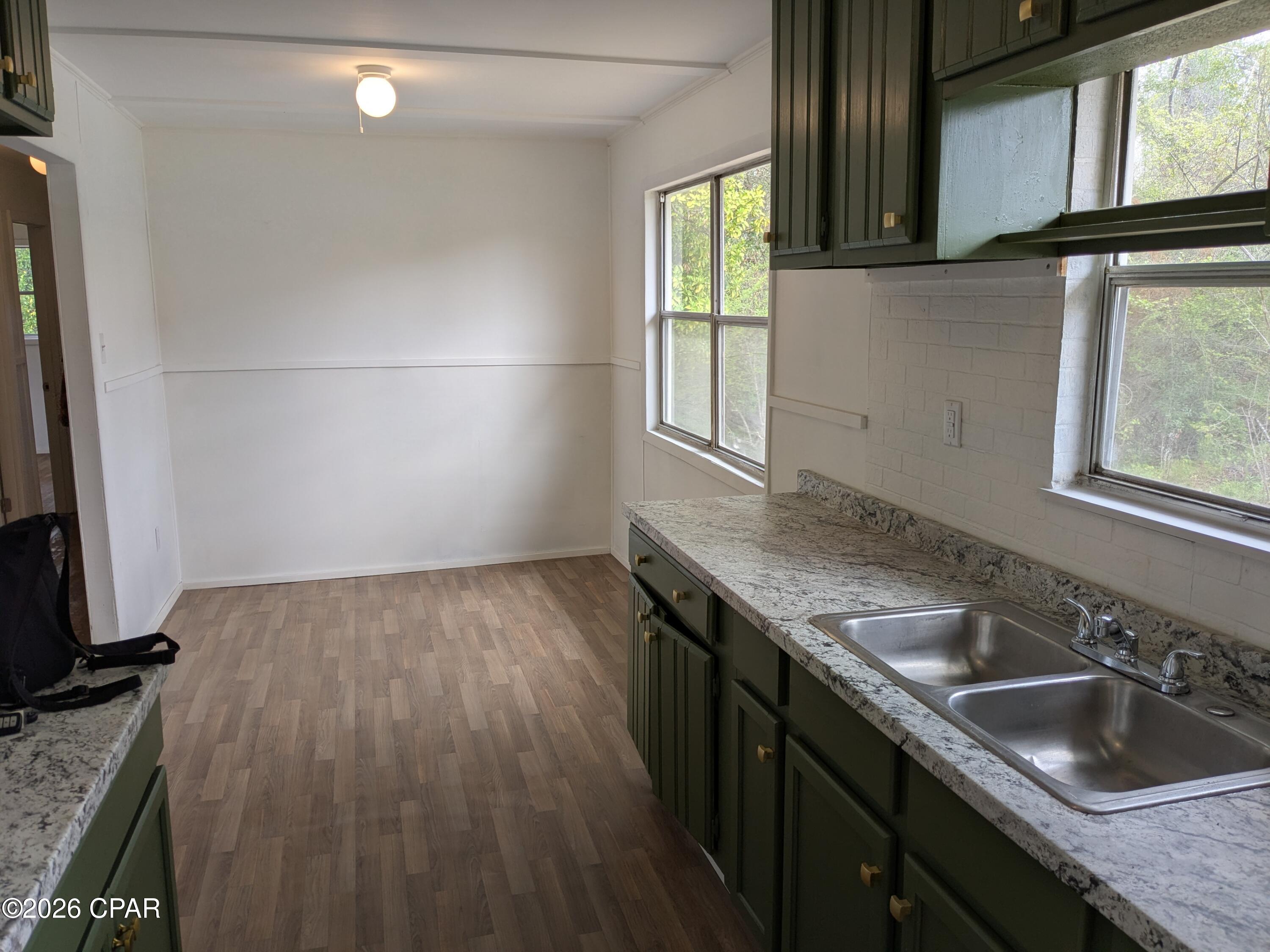 Image 18 For 1972 Lockey Avenue