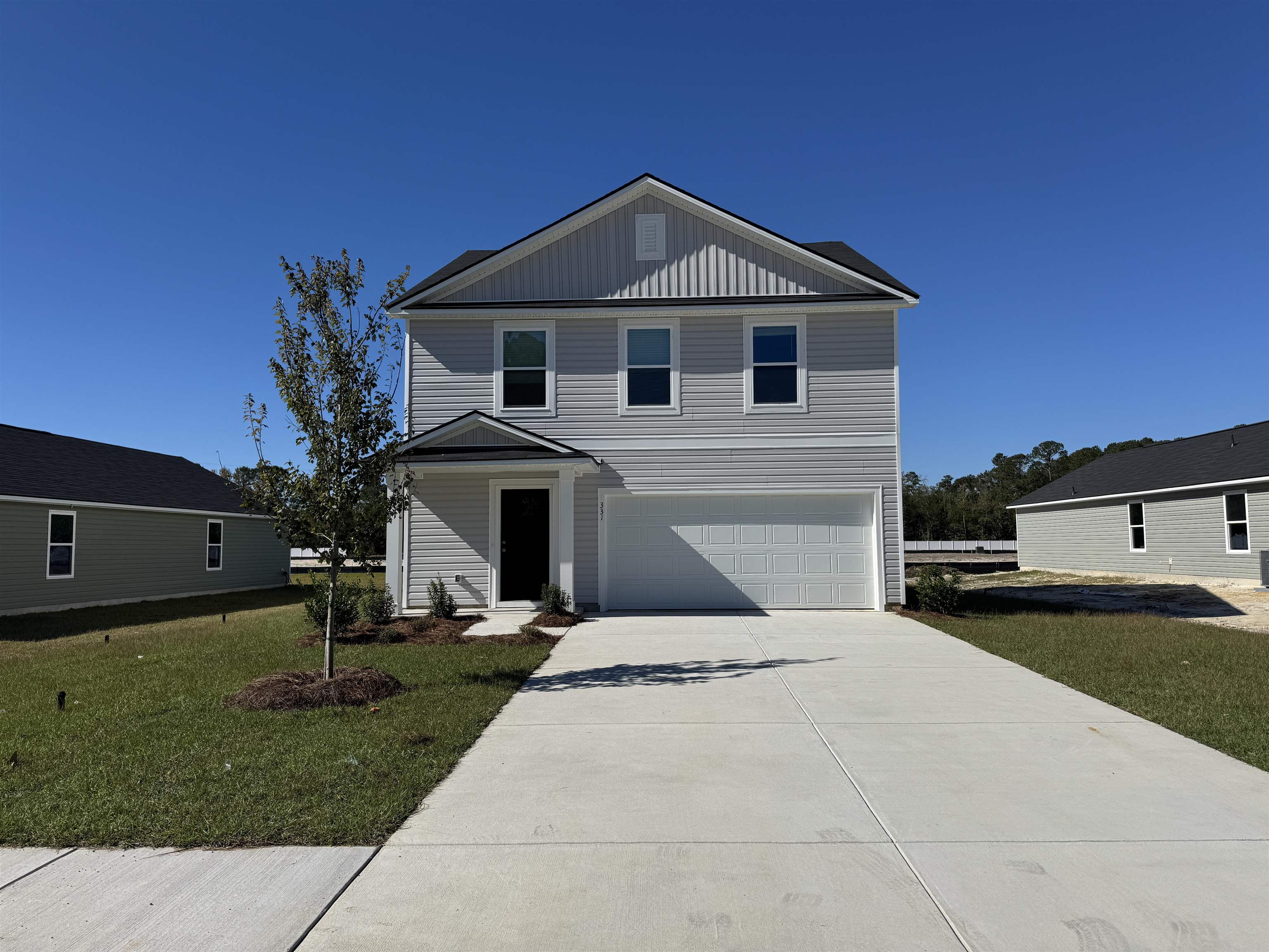 165 Birchwood Dr. Longs, SC 29568