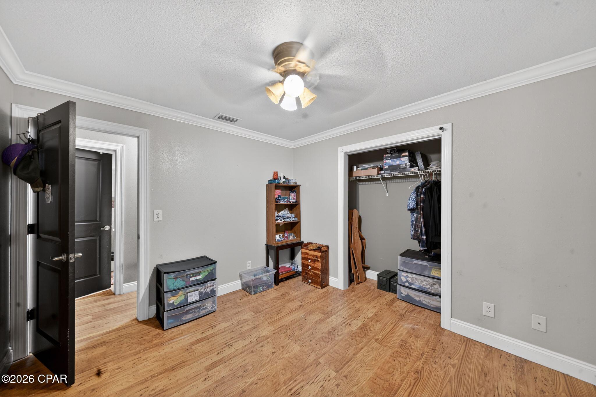 Image 6 For 2001 Pritchard Street