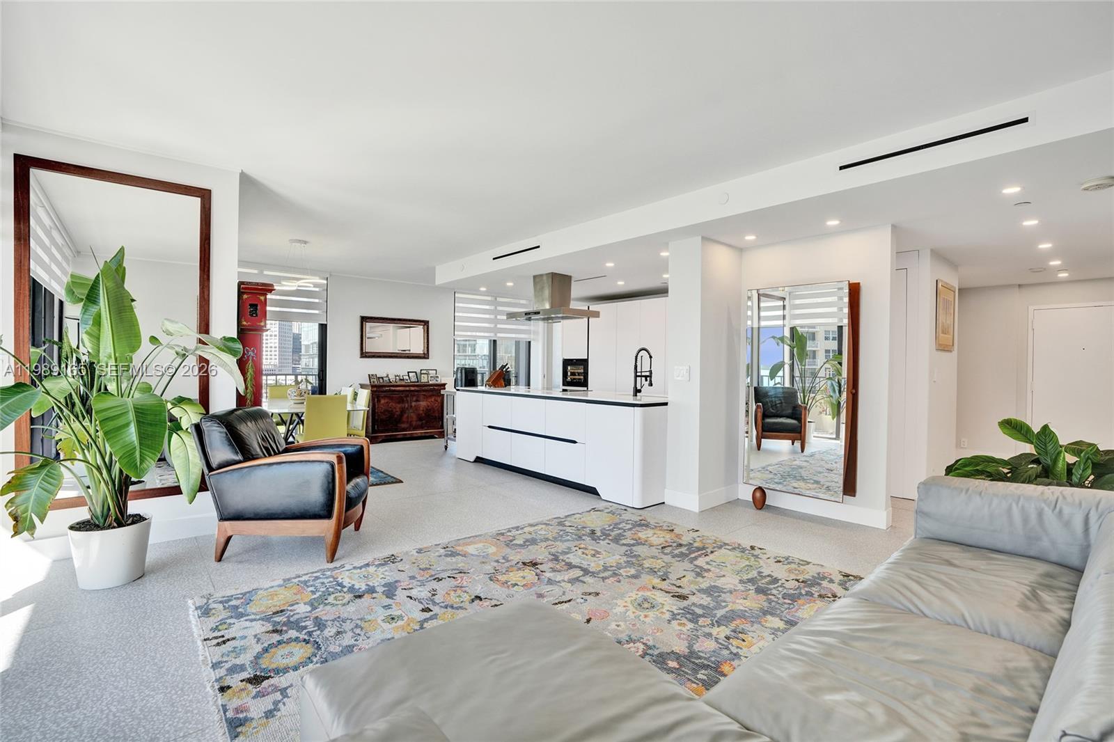 Condo for Sale in Miami, FL