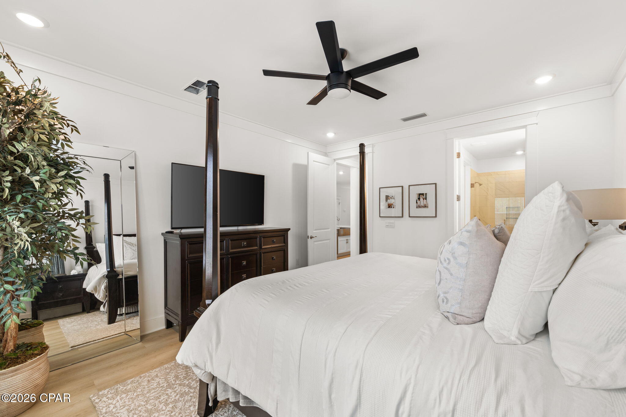 Image 17 For 865 Walsonham Drive