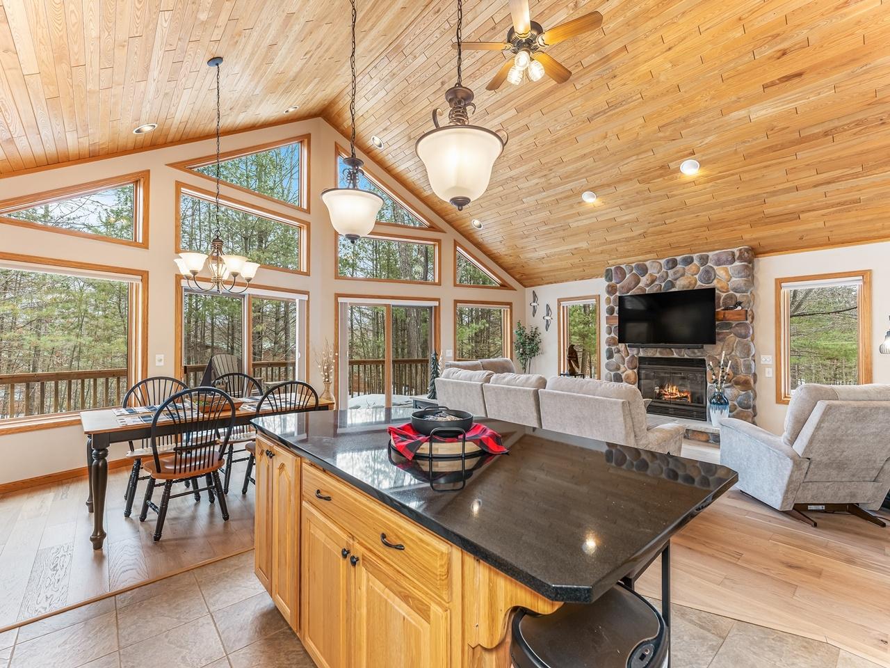 Big St. Germain Property 8832 Bradford Point Ct Photo 9